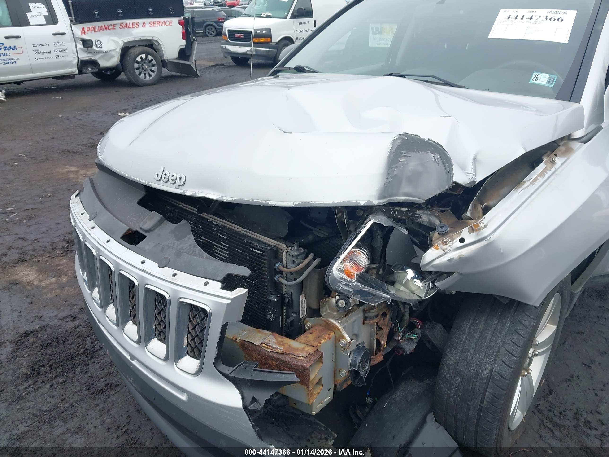 JEEP COMPASS image 6