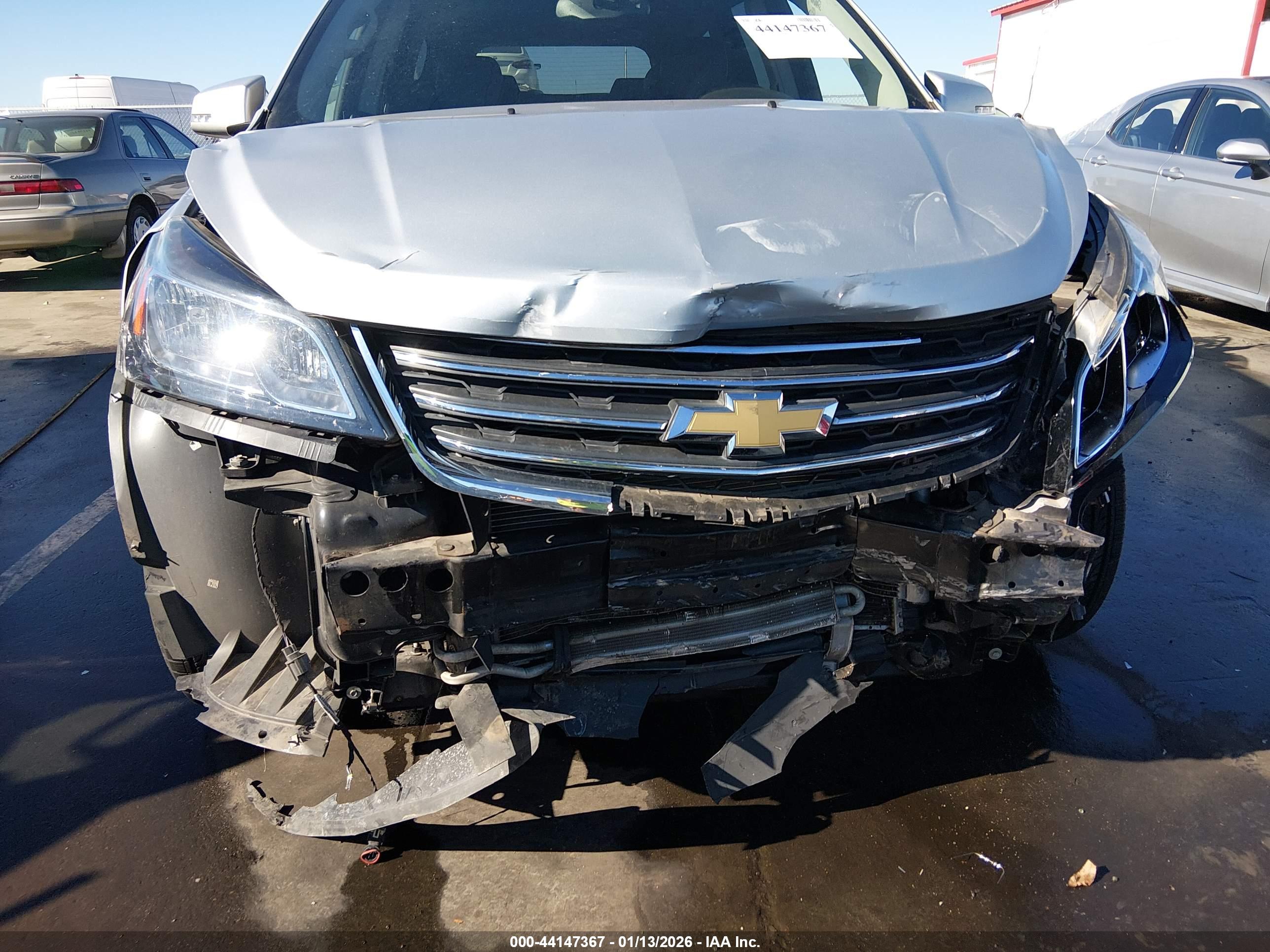 CHEVROLET TRAVERSE image 6