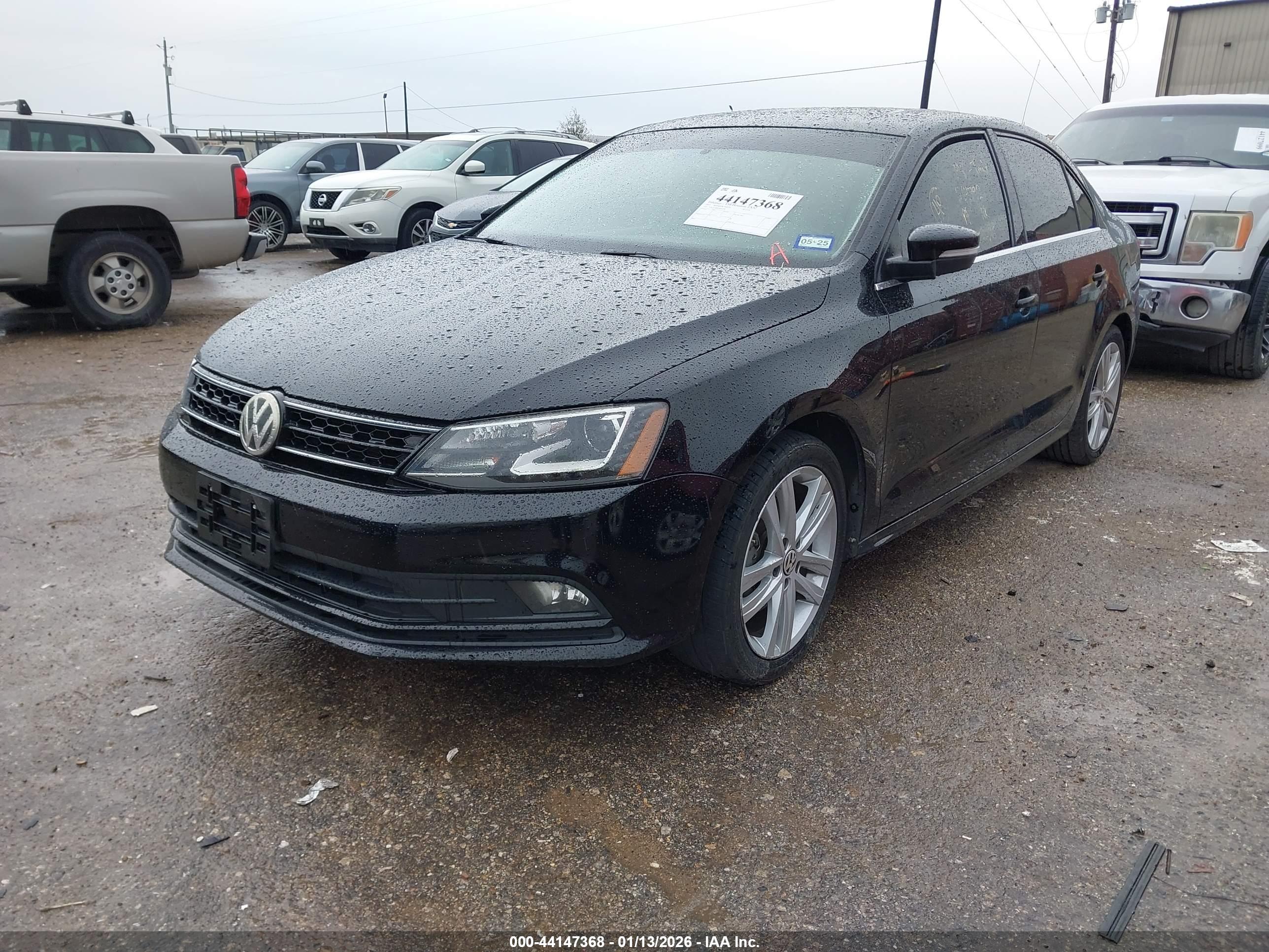 VOLKSWAGEN JETTA image 2