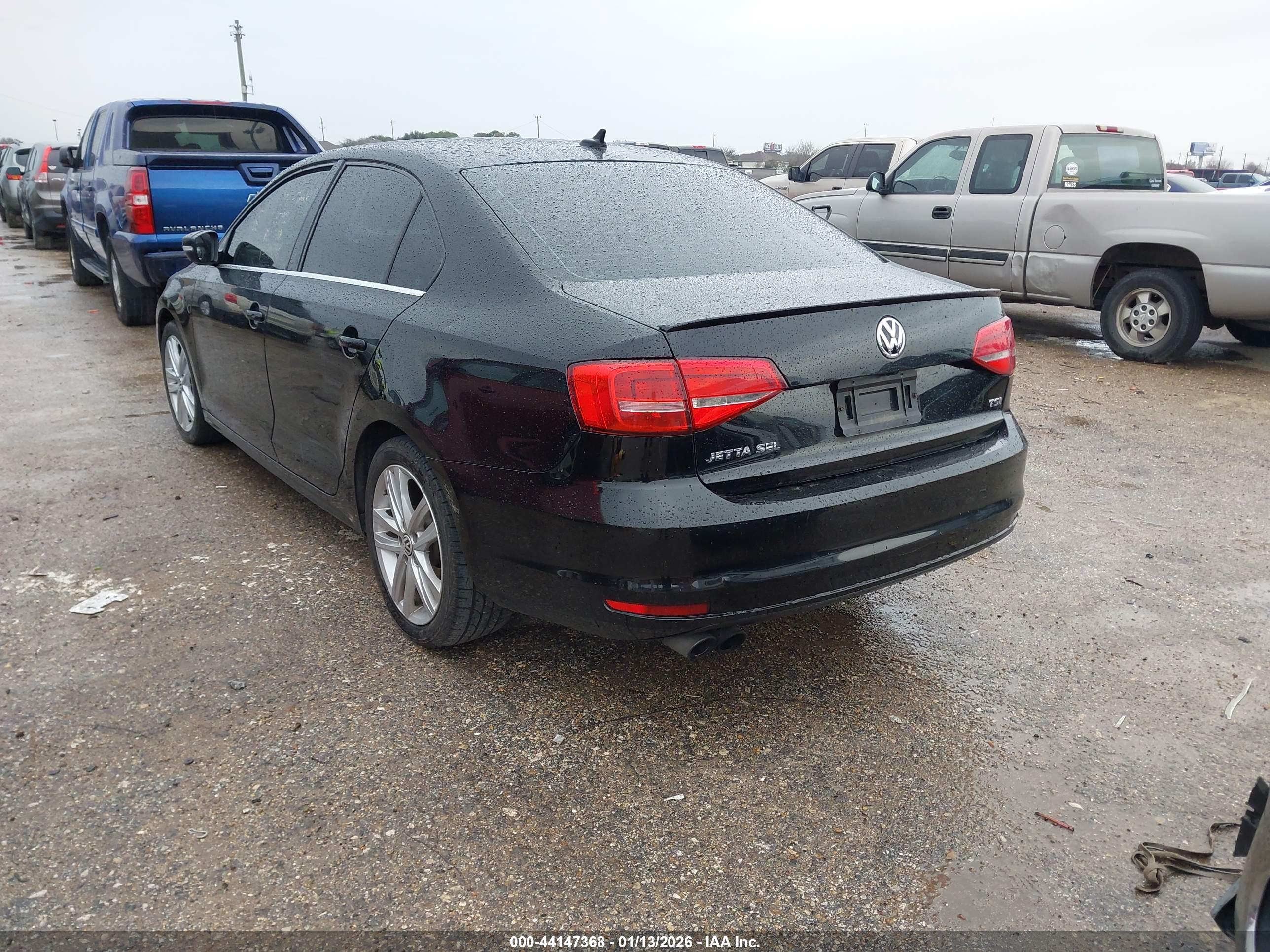 VOLKSWAGEN JETTA image 3
