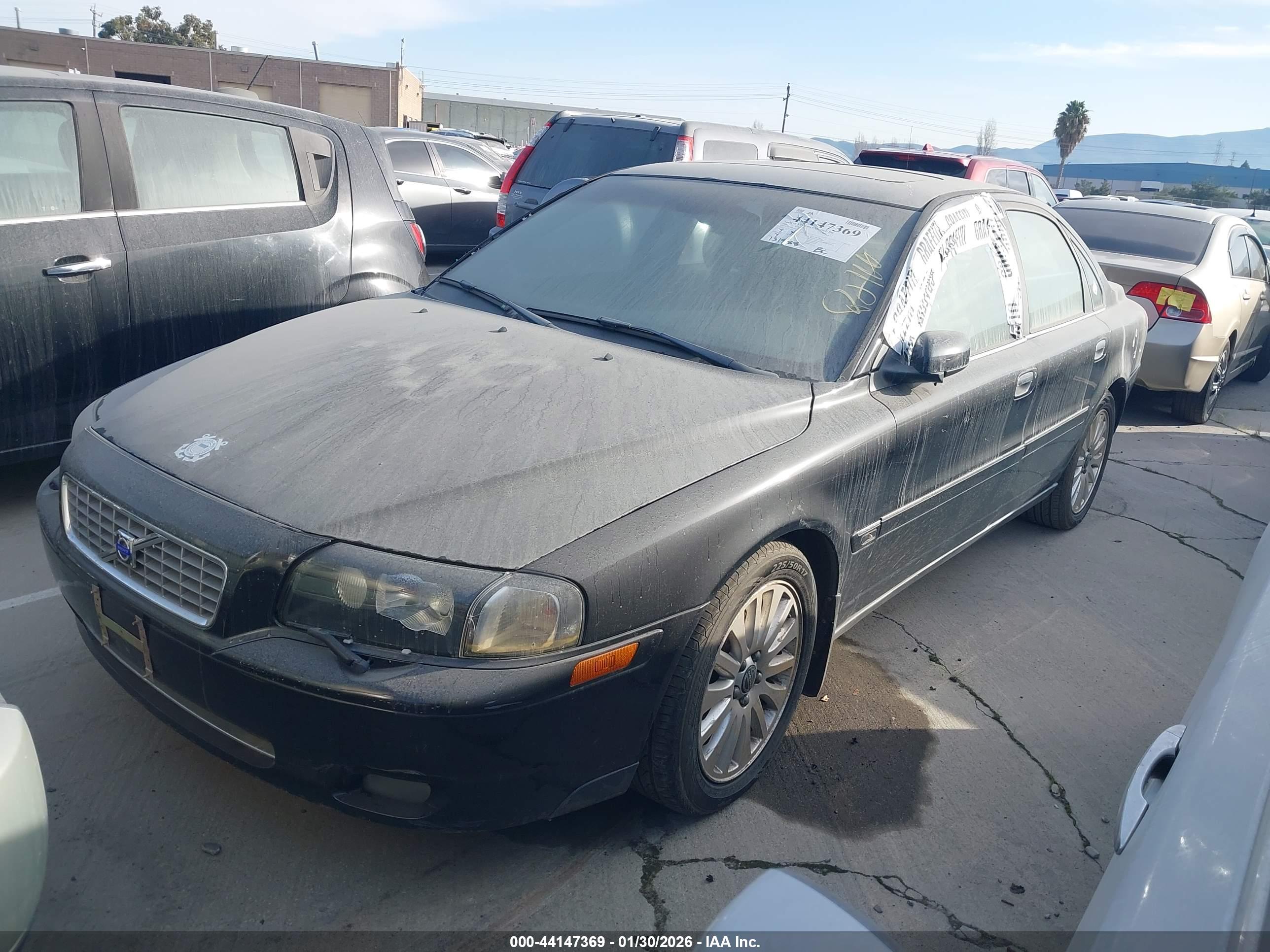 VOLVO S80 image 2