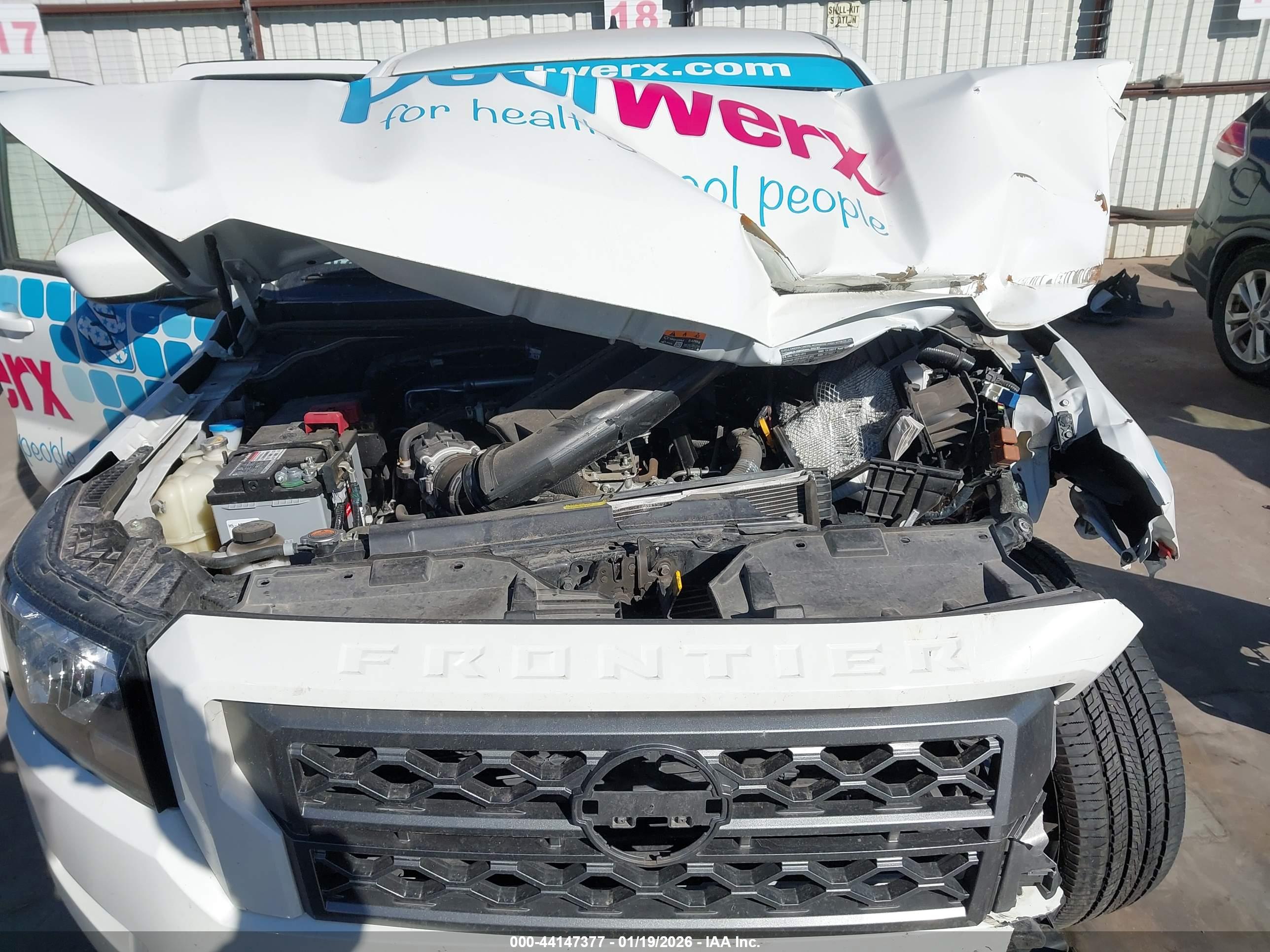 NISSAN FRONTIER image 10