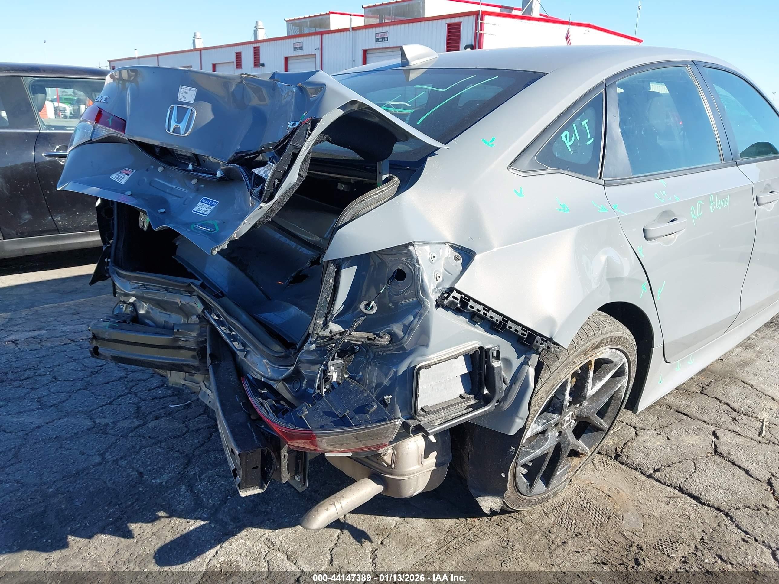 HONDA CIVIC image 6