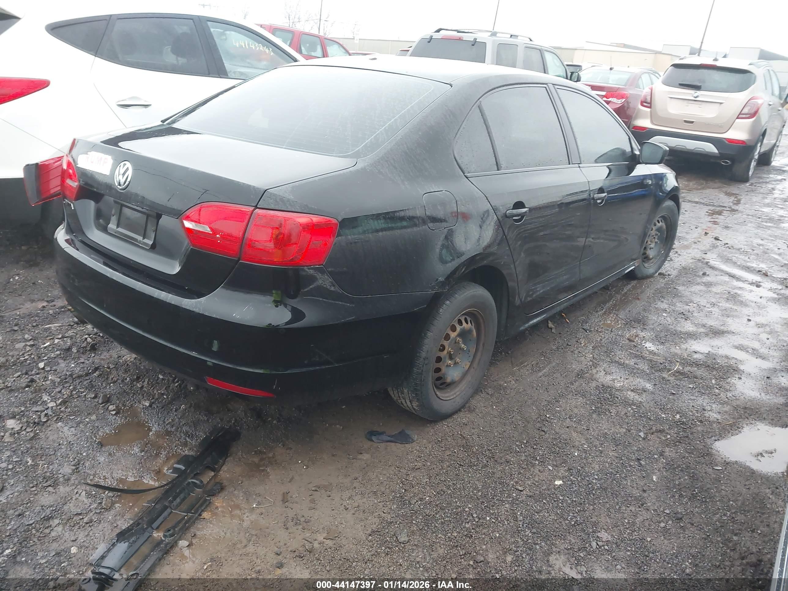 VOLKSWAGEN JETTA image 4