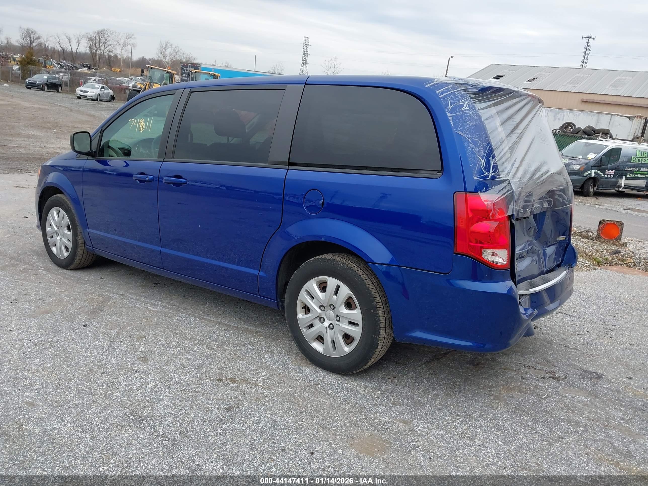 DODGE GRAND image 3