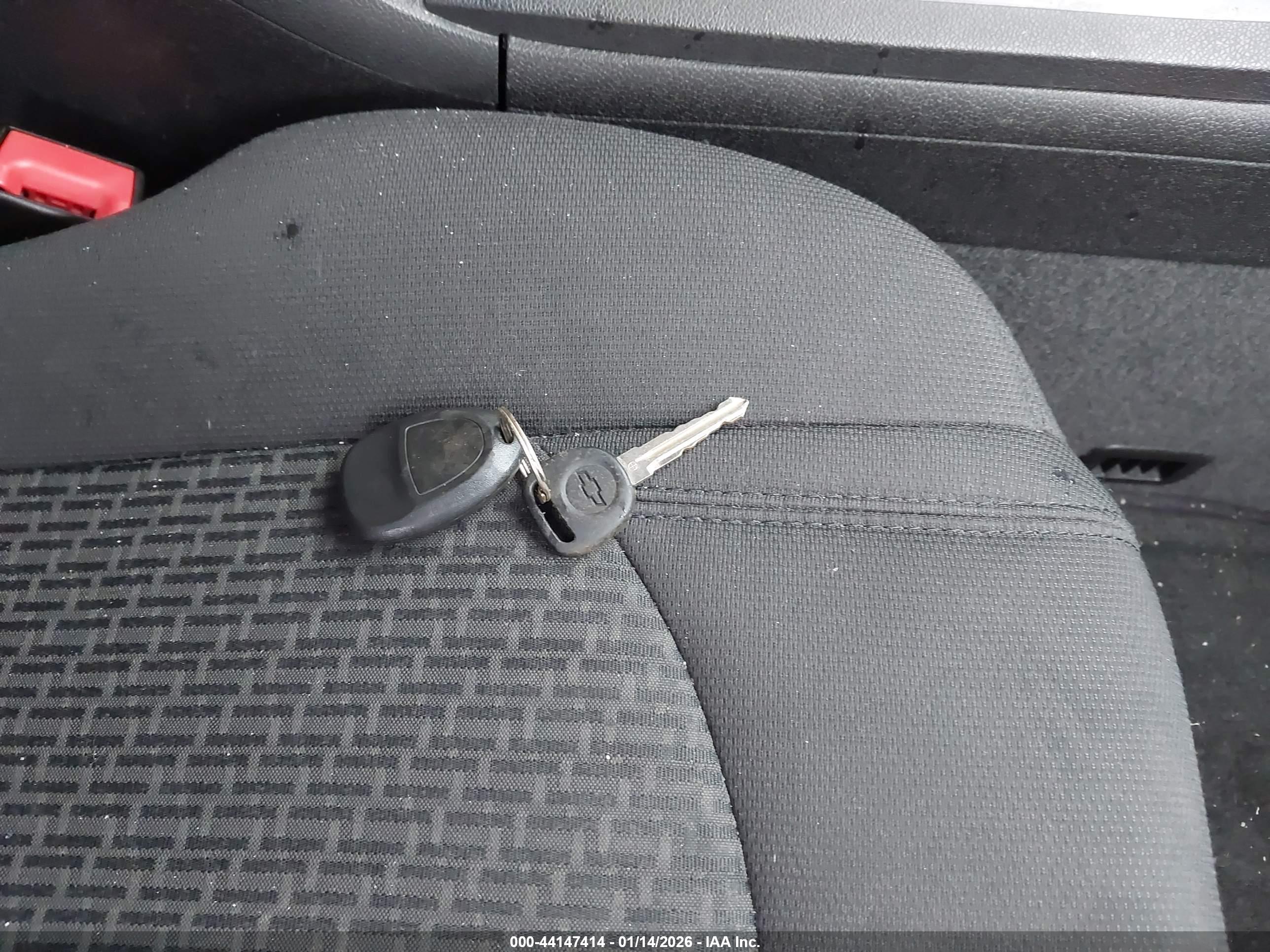 CHEVROLET TRAVERSE image 11