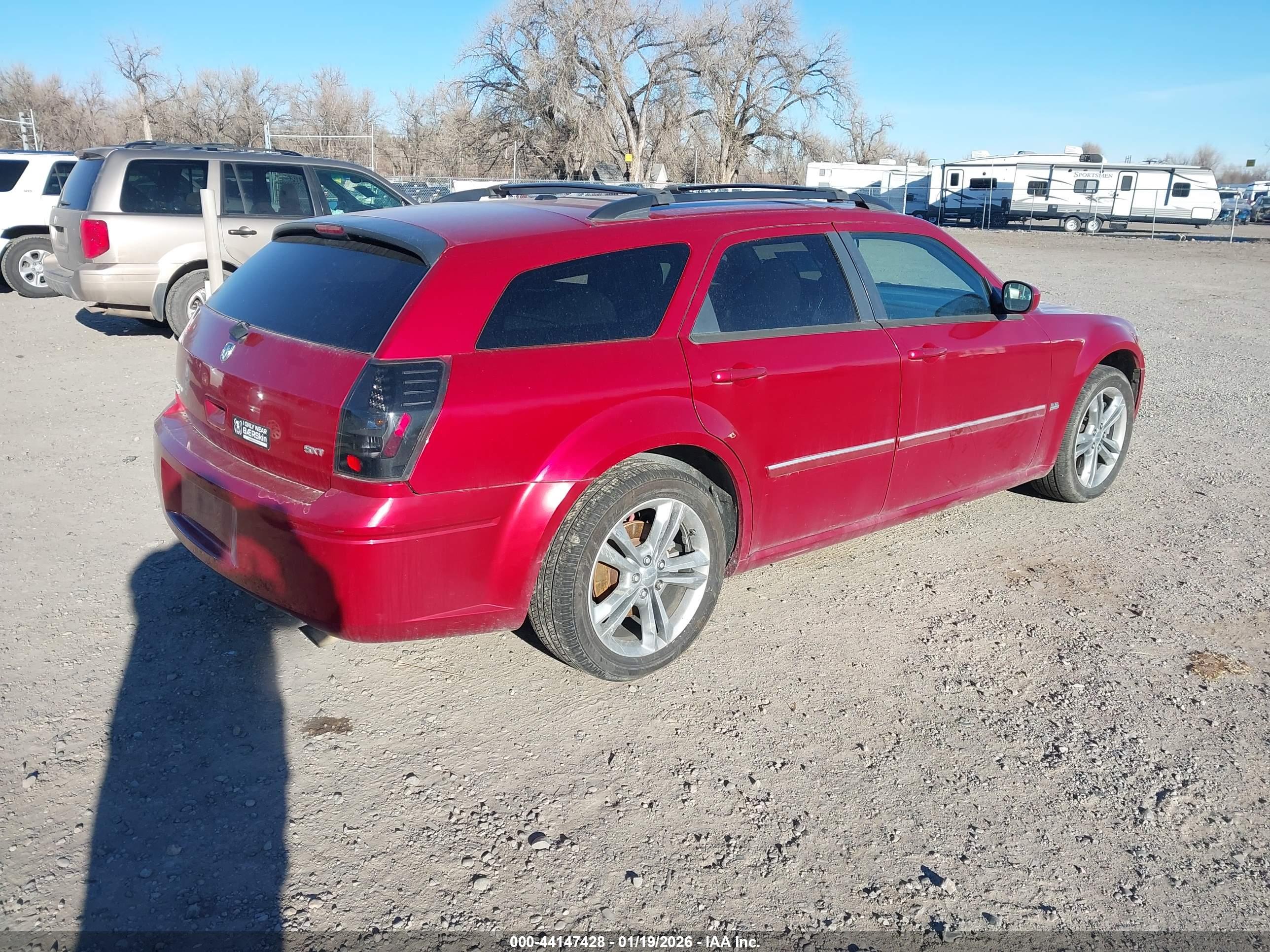 DODGE MAGNUM image 4