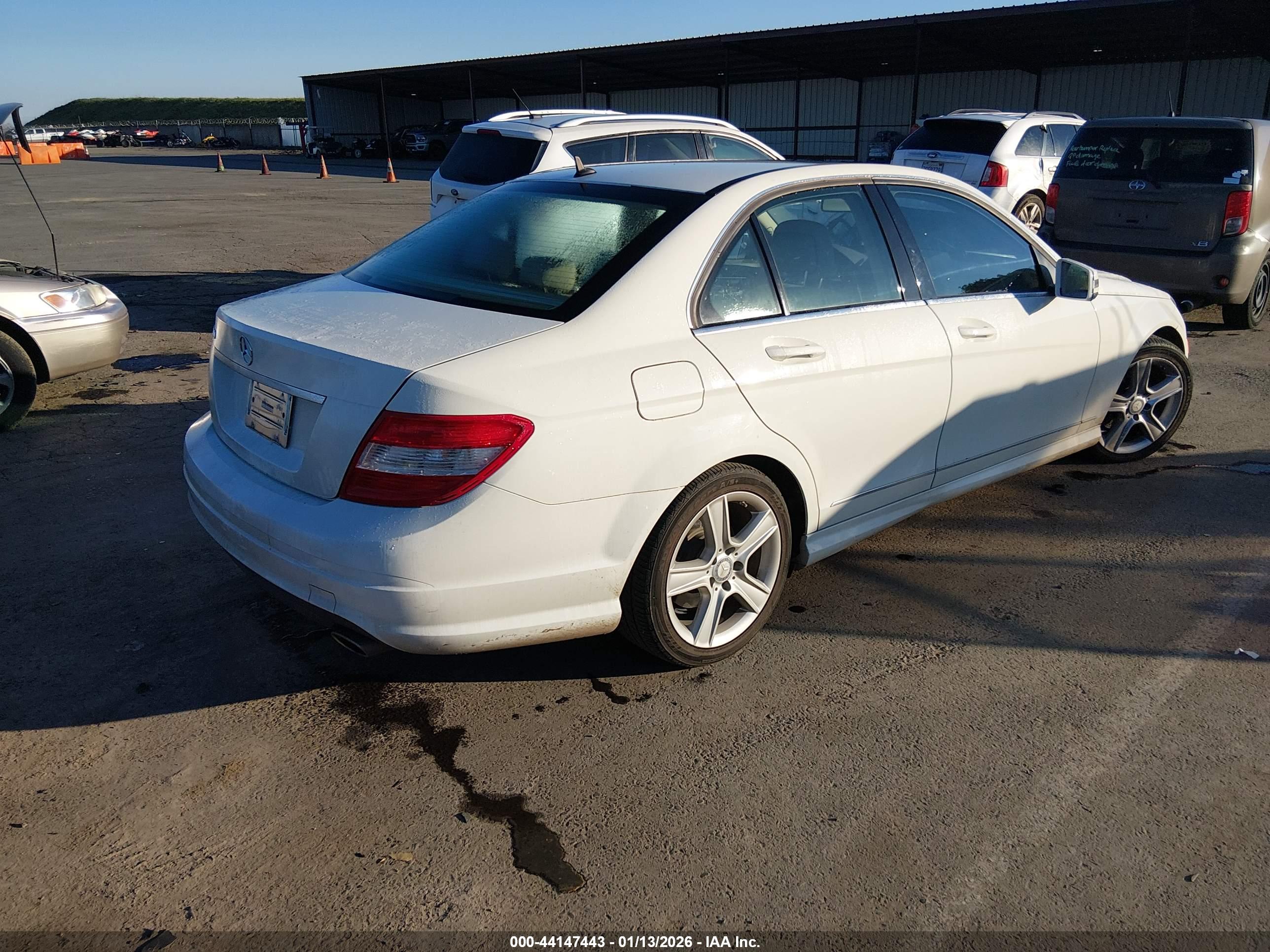 MERCEDES-BENZ C image 4