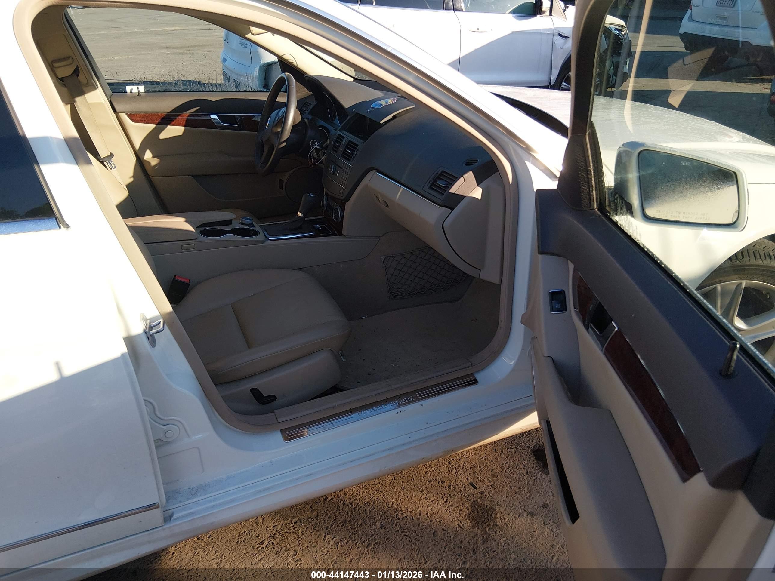 MERCEDES-BENZ C image 5