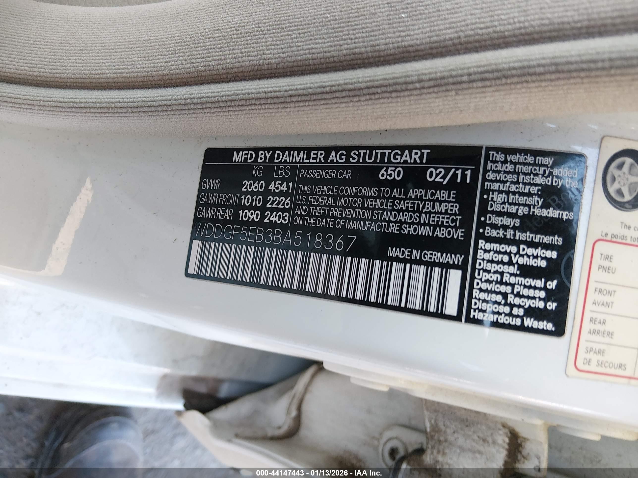 MERCEDES-BENZ C image 9