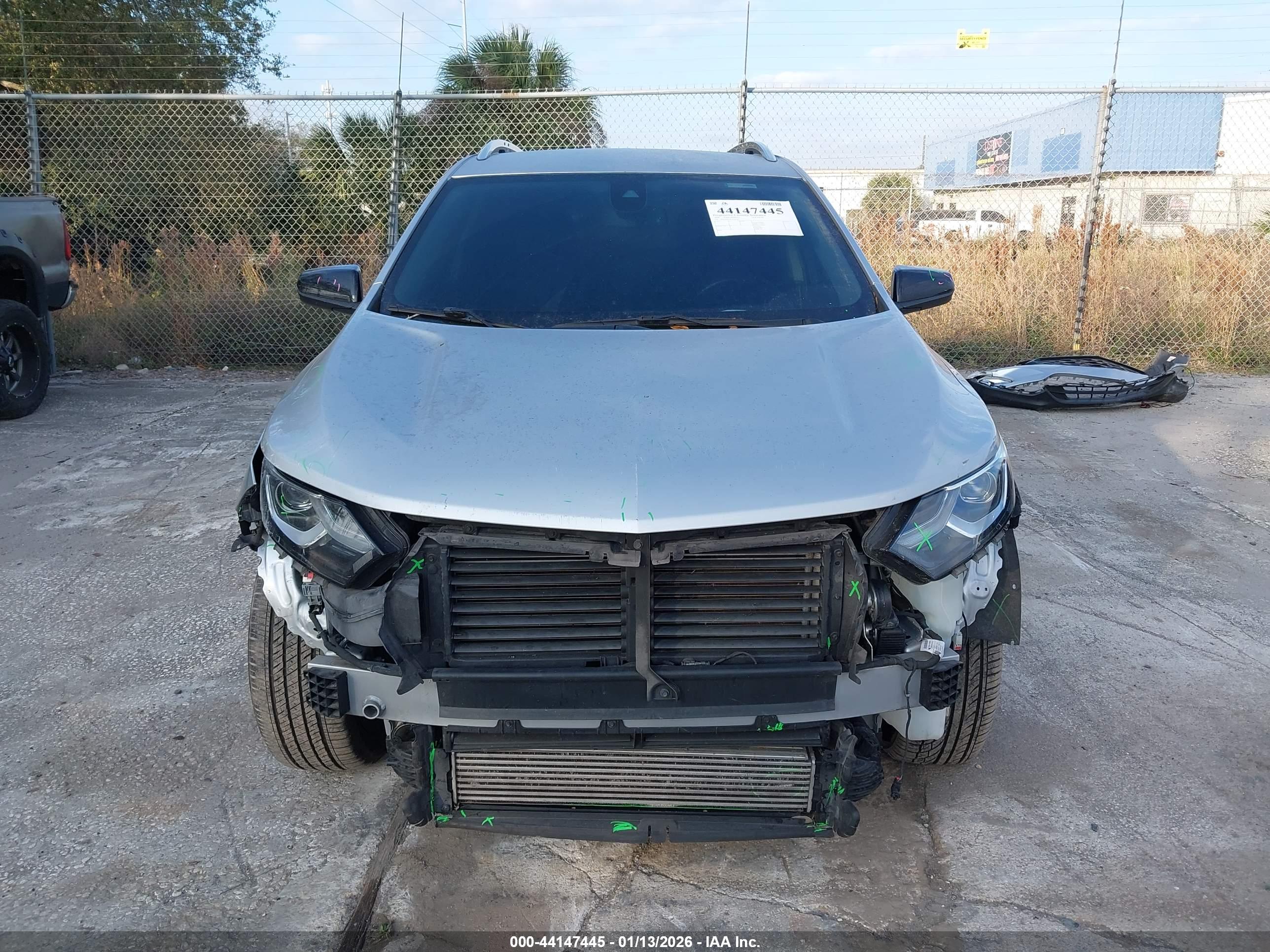 CHEVROLET EQUINOX image 6