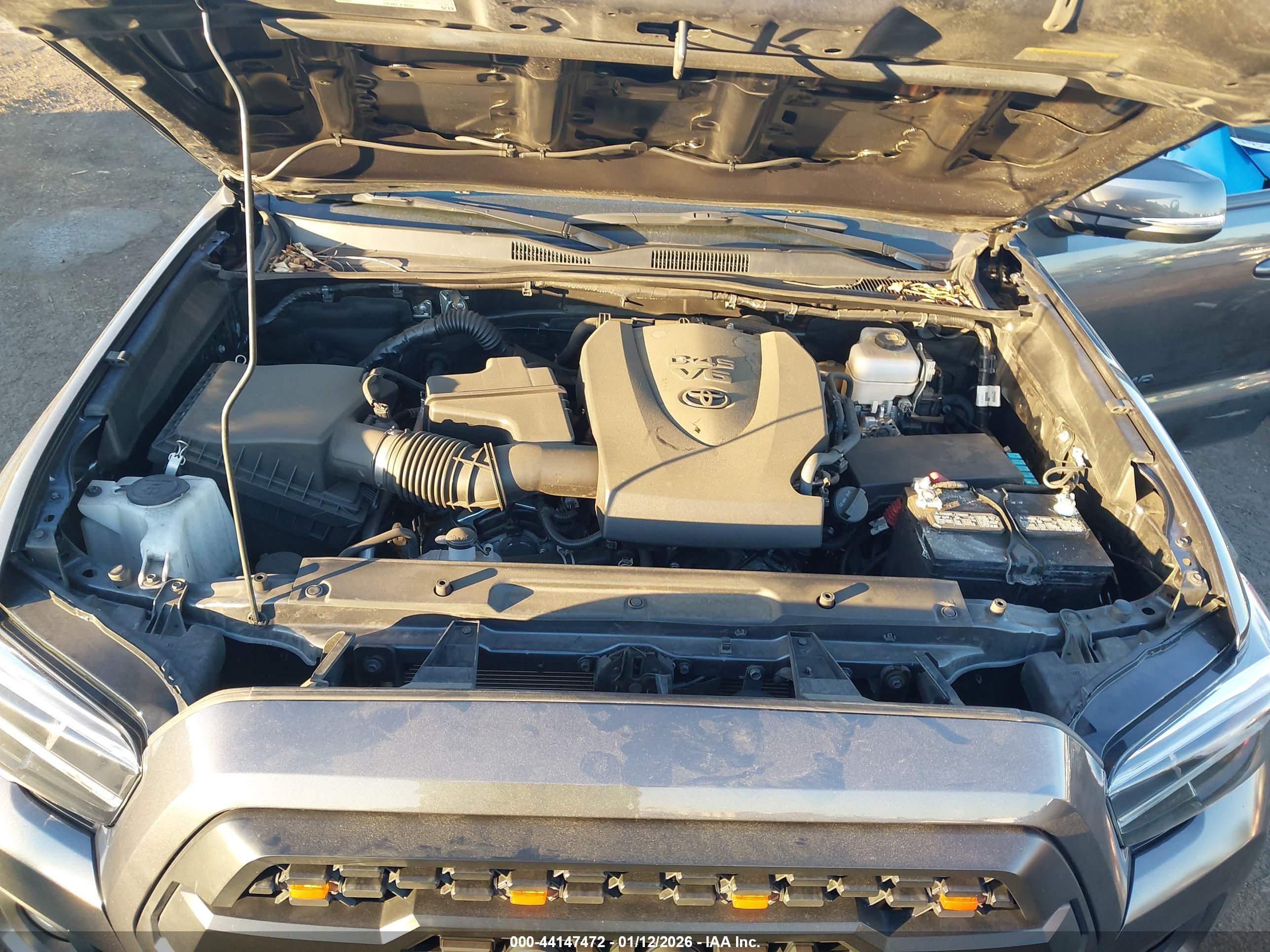 TOYOTA TACOMA image 10