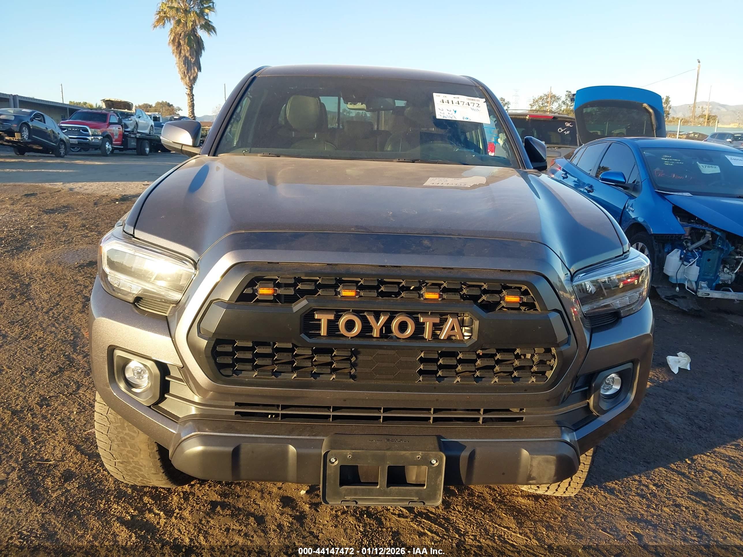 TOYOTA TACOMA image 6