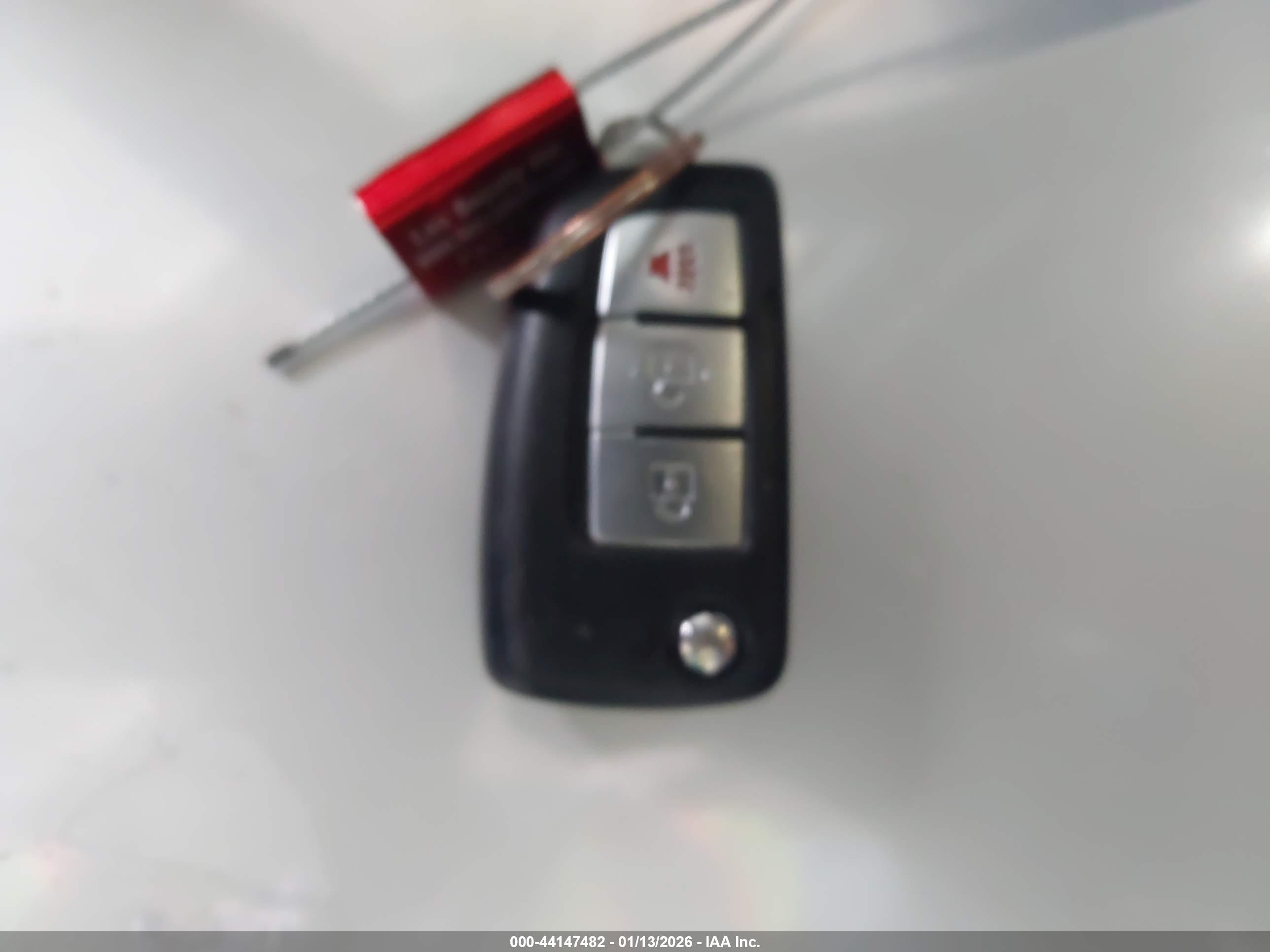NISSAN ROGUE image 11