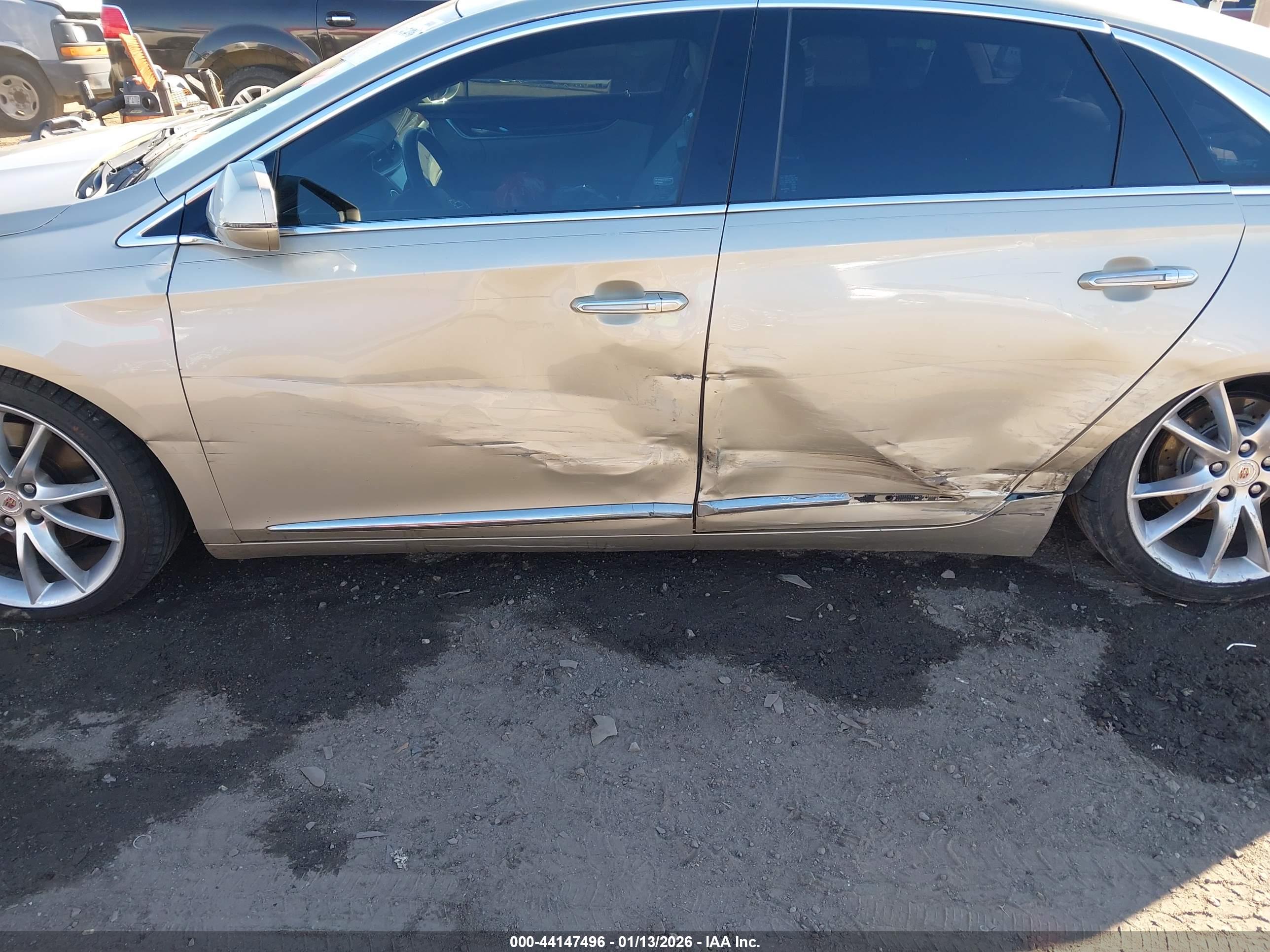 CADILLAC XTS image 6