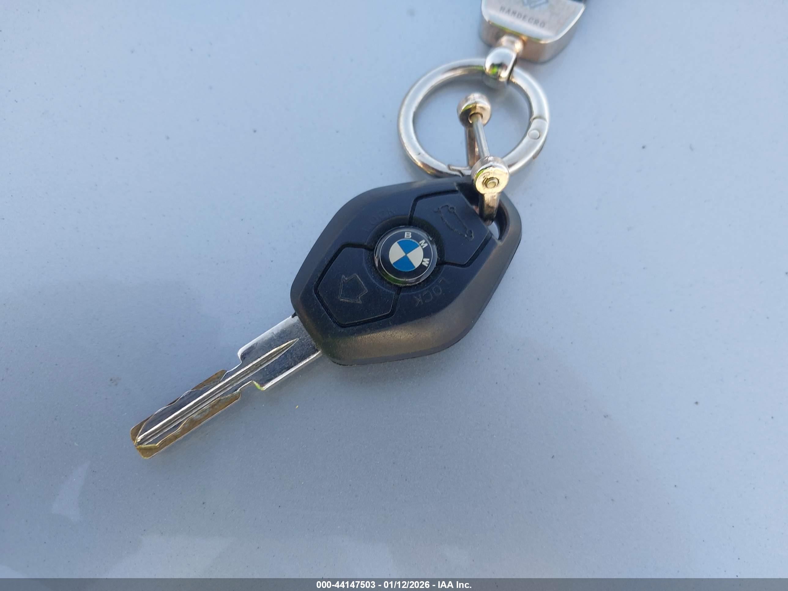 BMW 740IA image 11