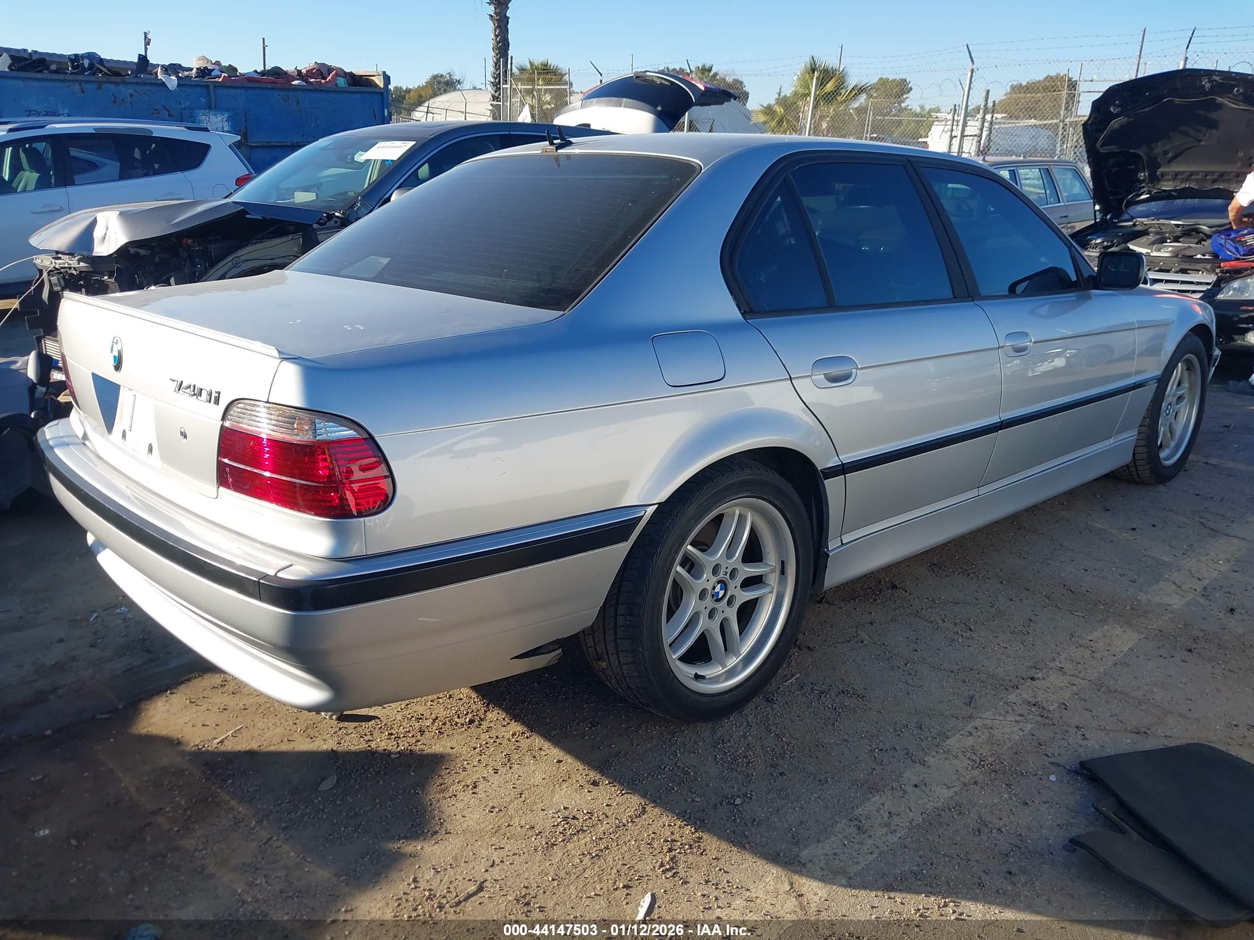 BMW 740IA image 4