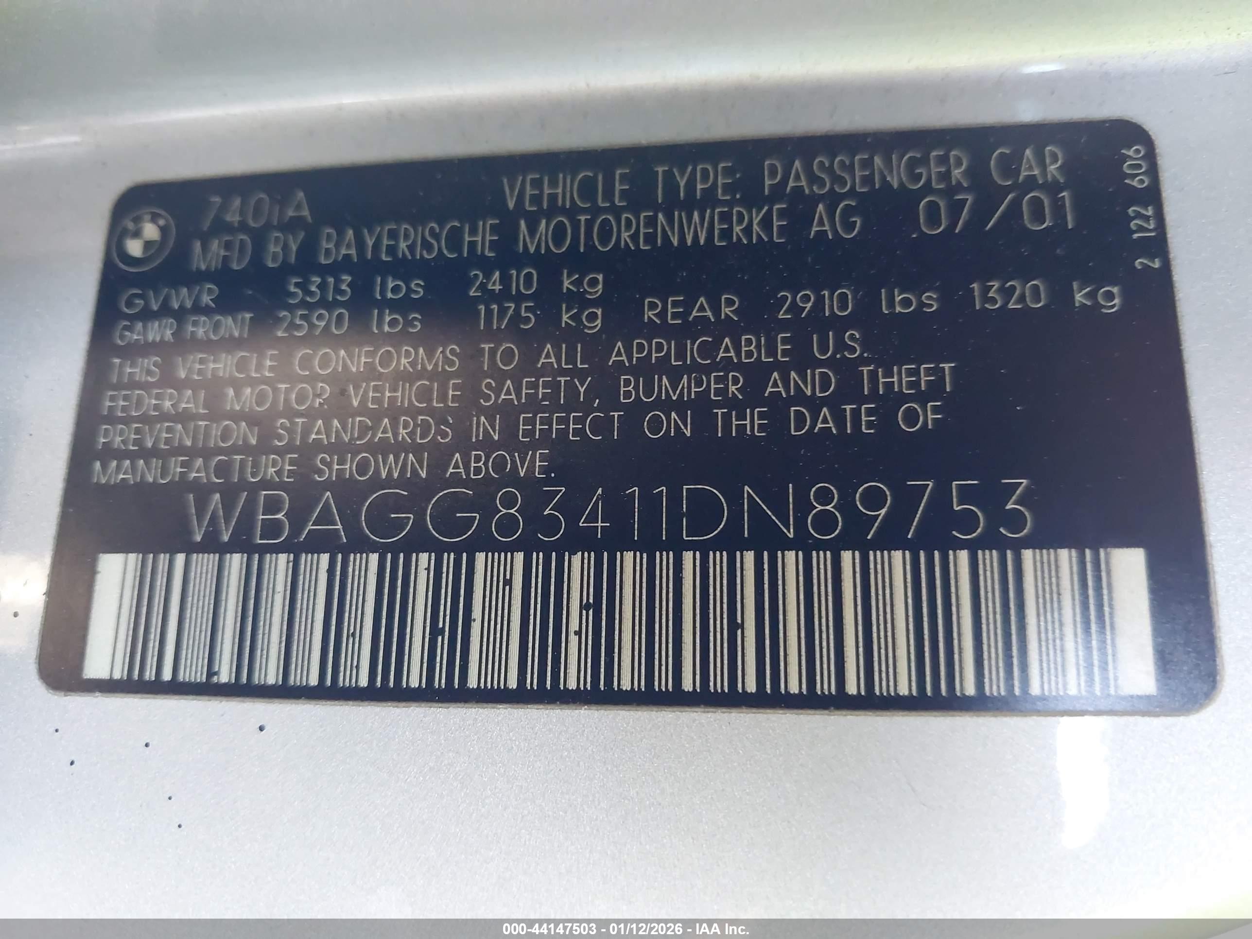 BMW 740IA image 9