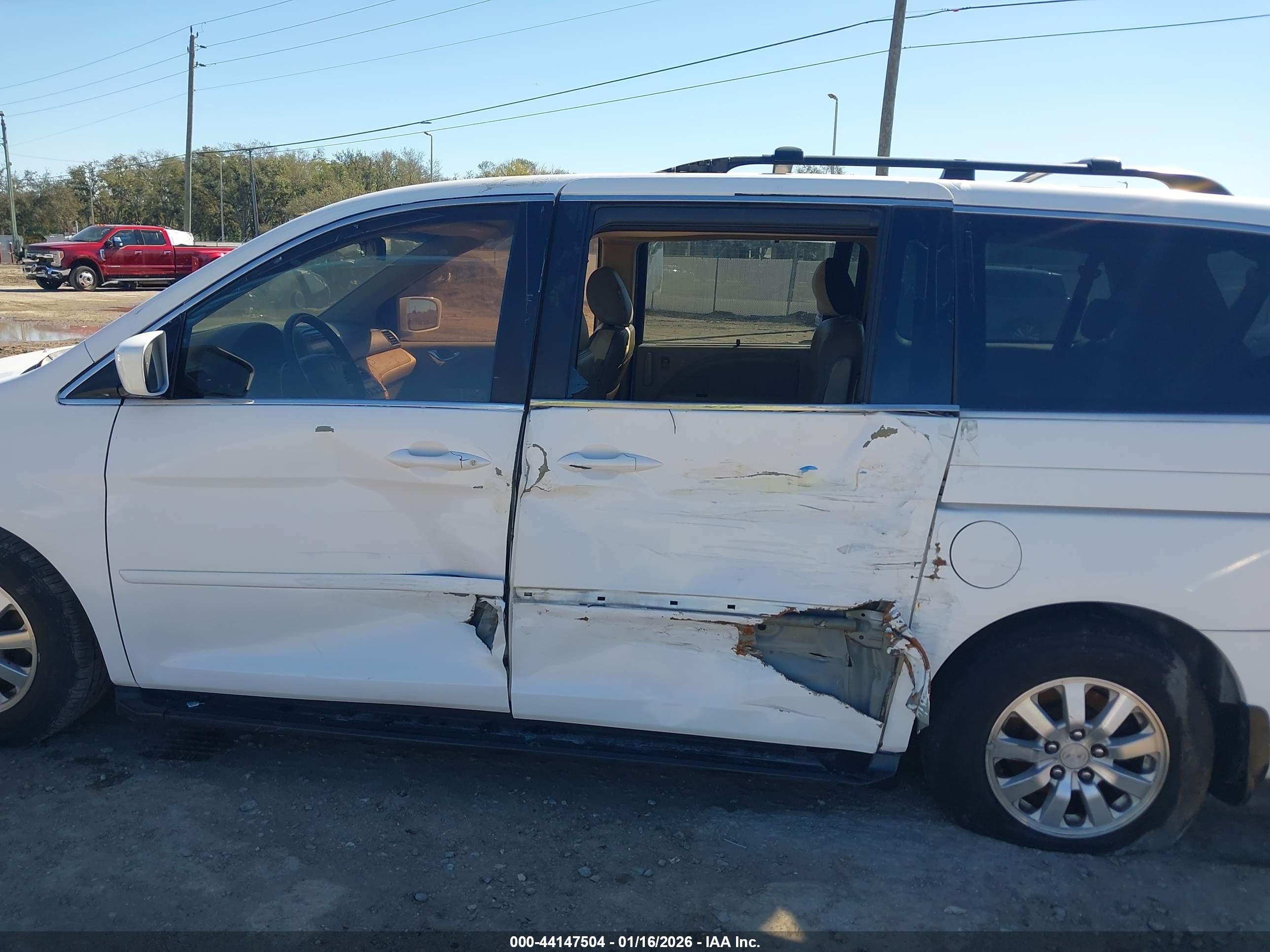 HONDA ODYSSEY image 6