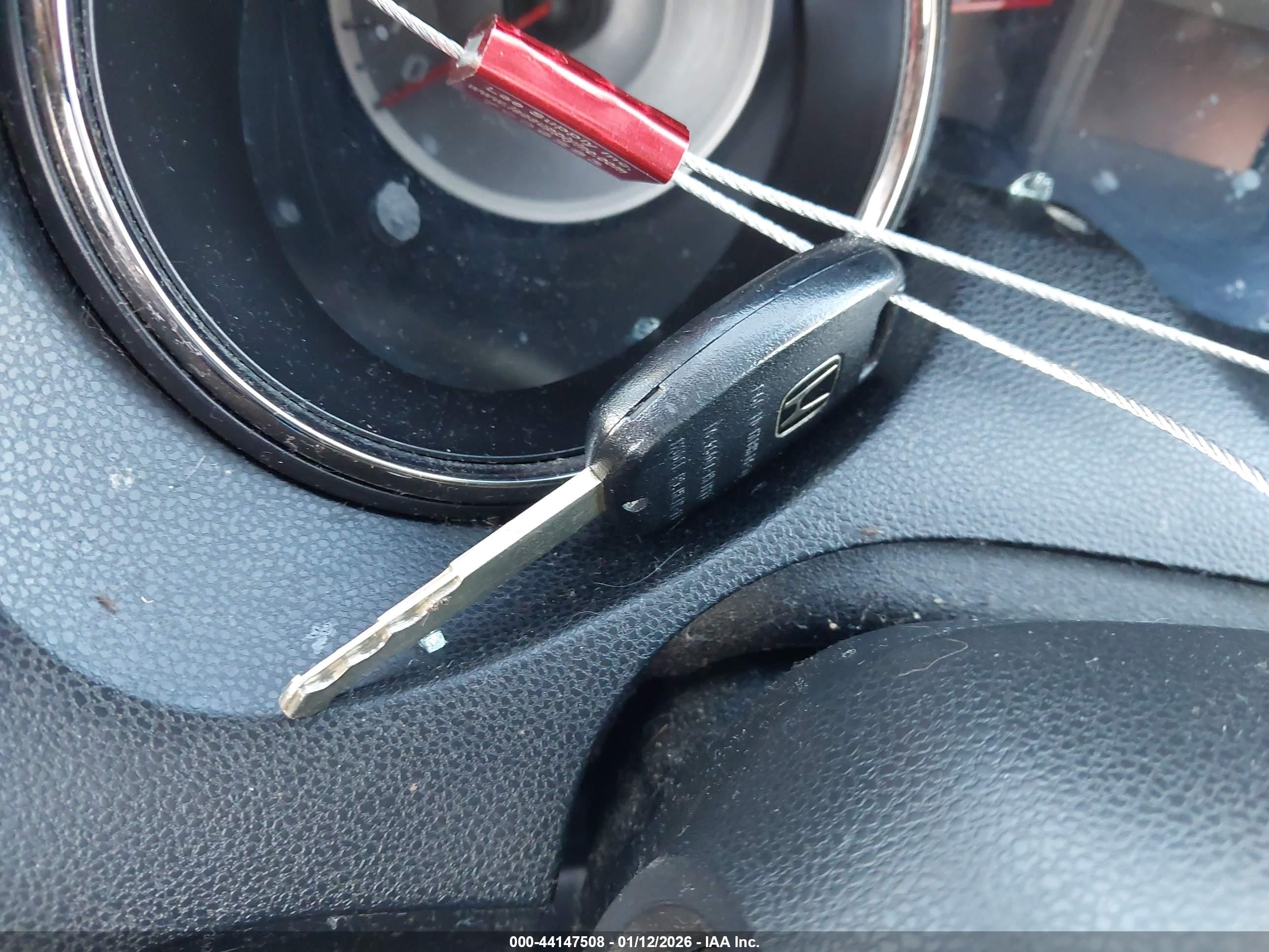 HONDA FIT image 11