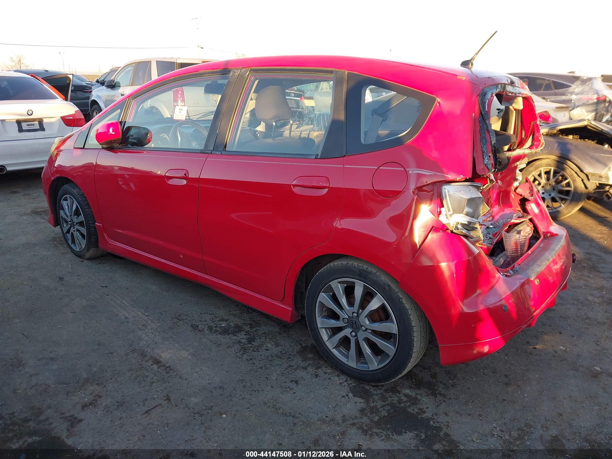 HONDA FIT image 3