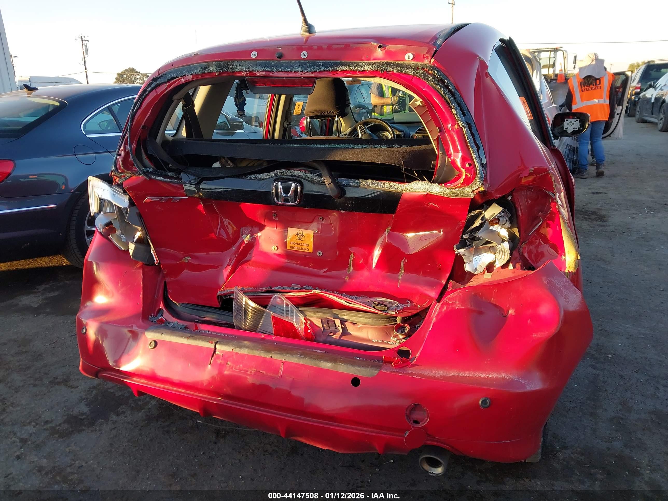 HONDA FIT image 6