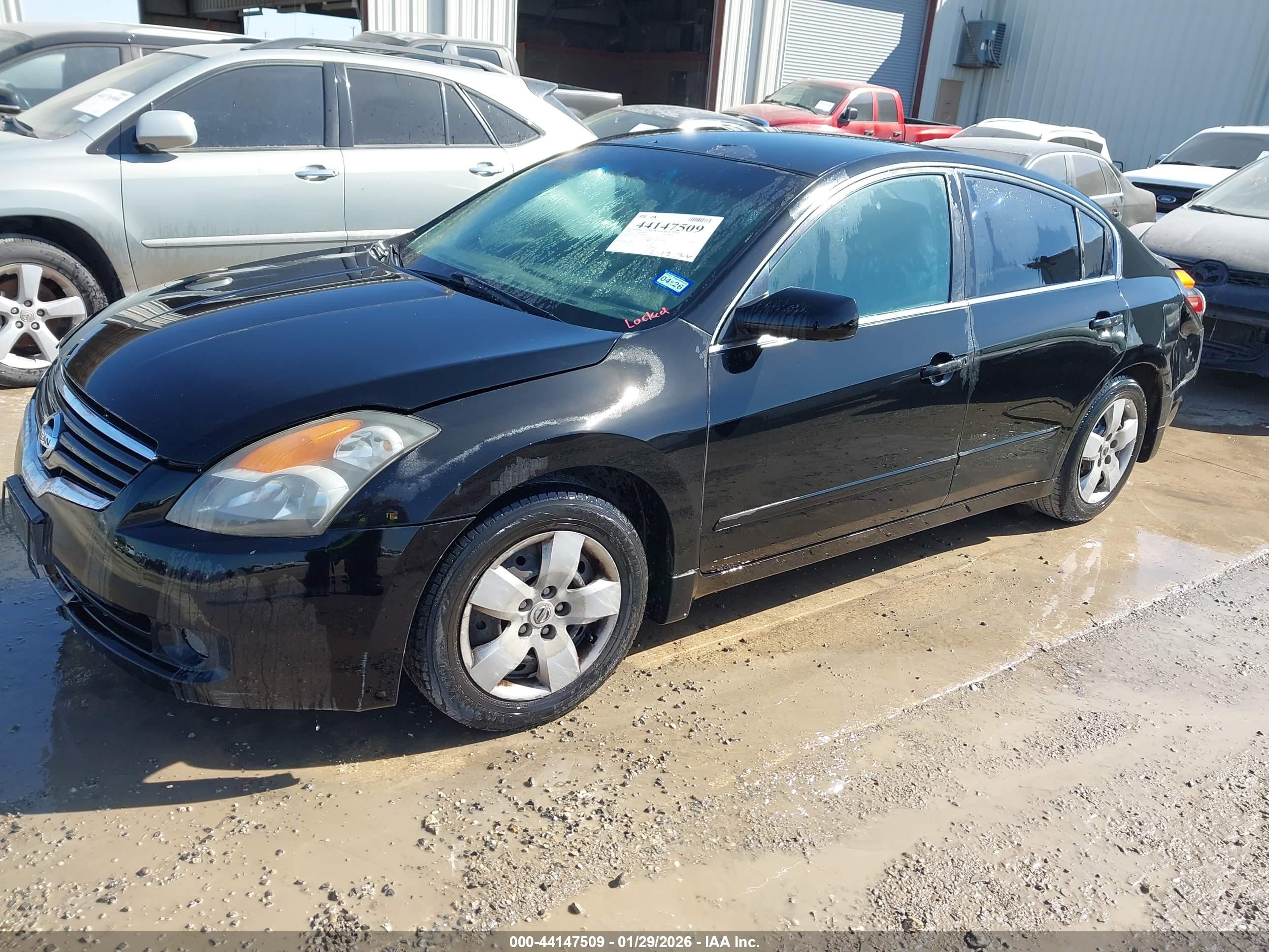 NISSAN ALTIMA image 2