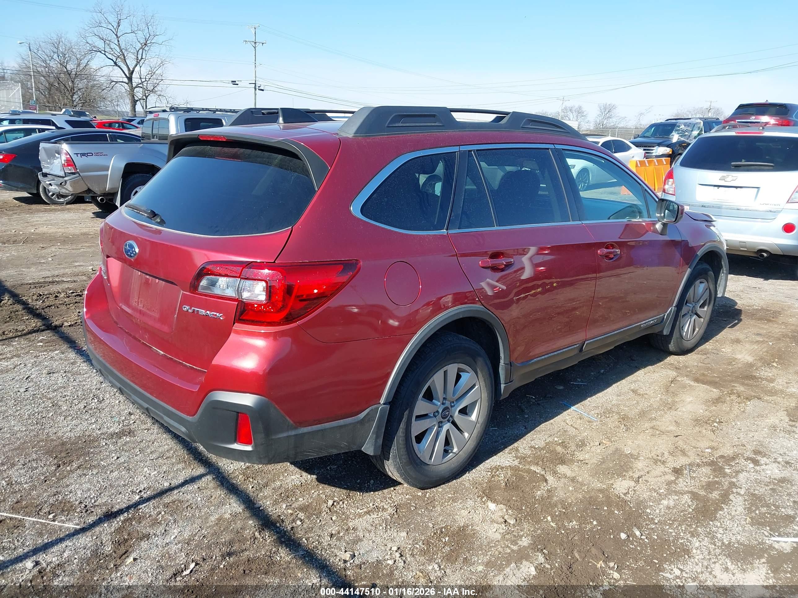SUBARU OUTBACK image 4