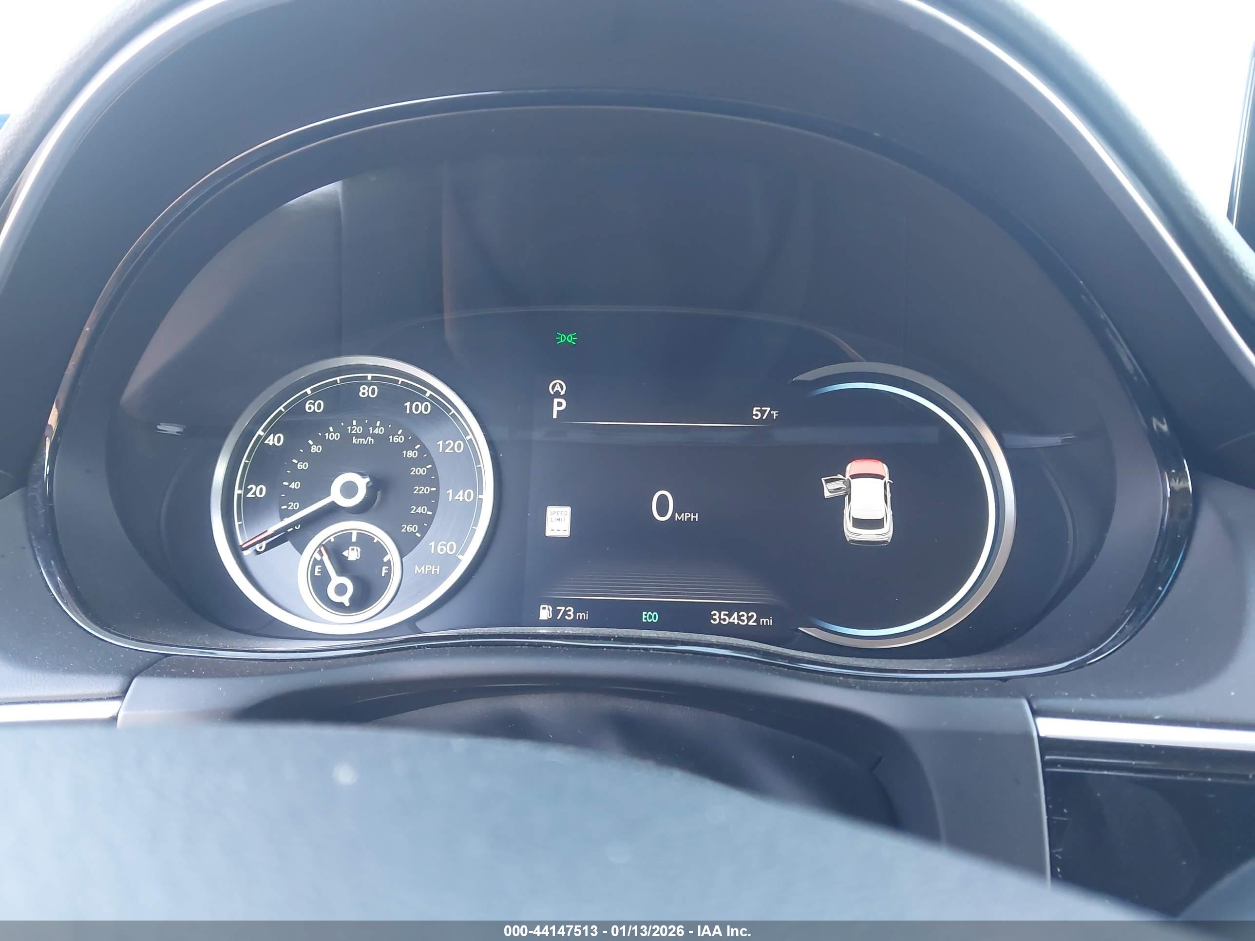 GENESIS GV70 image 7