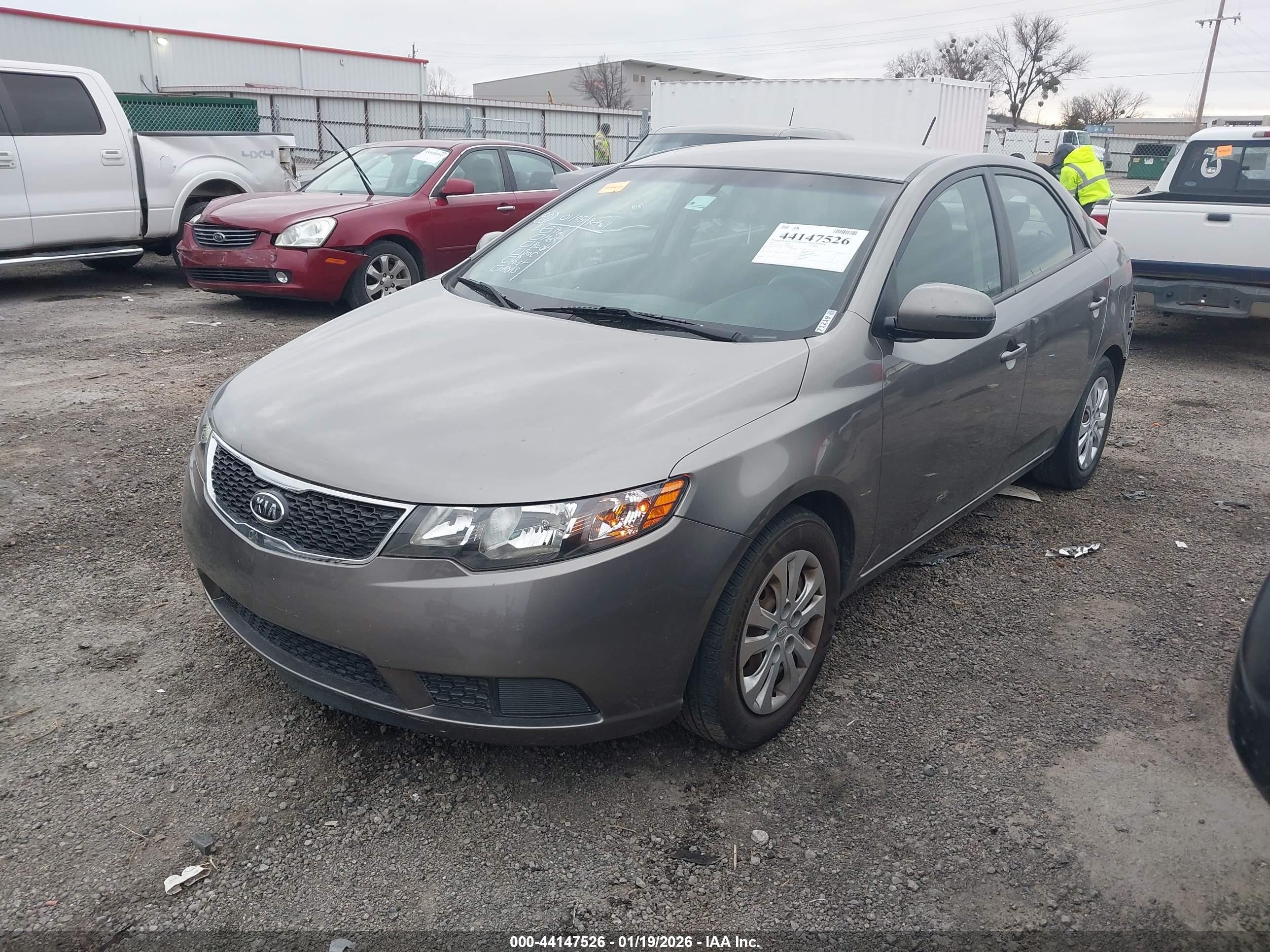 KIA FORTE image 2