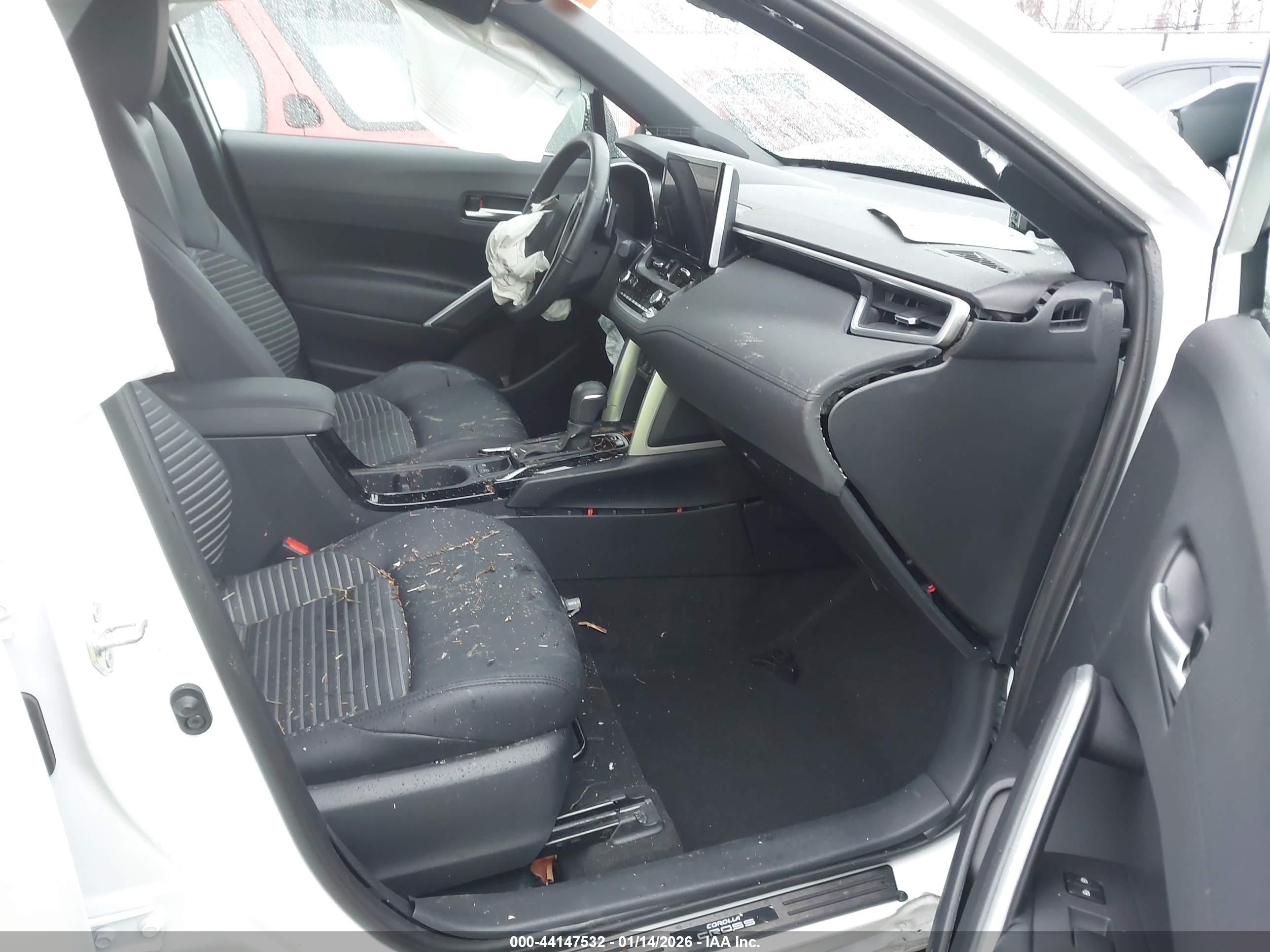 TOYOTA COROLLA image 5