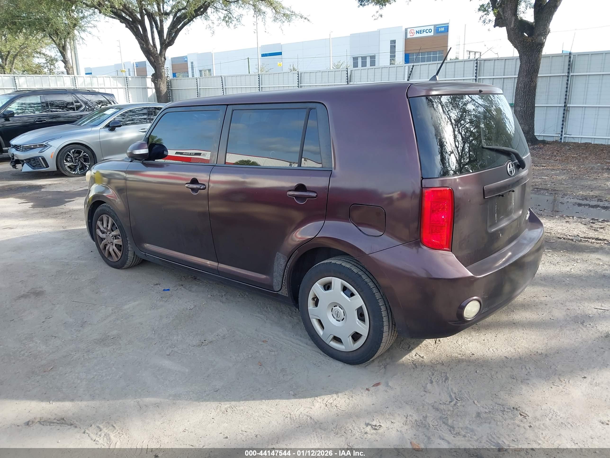 SCION XB image 3