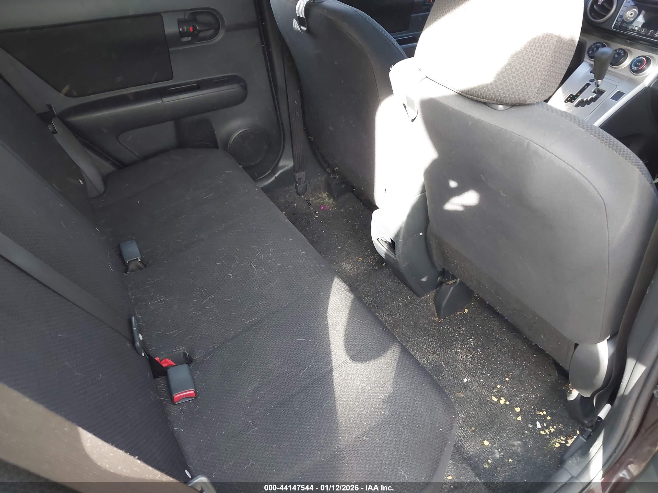 SCION XB image 8