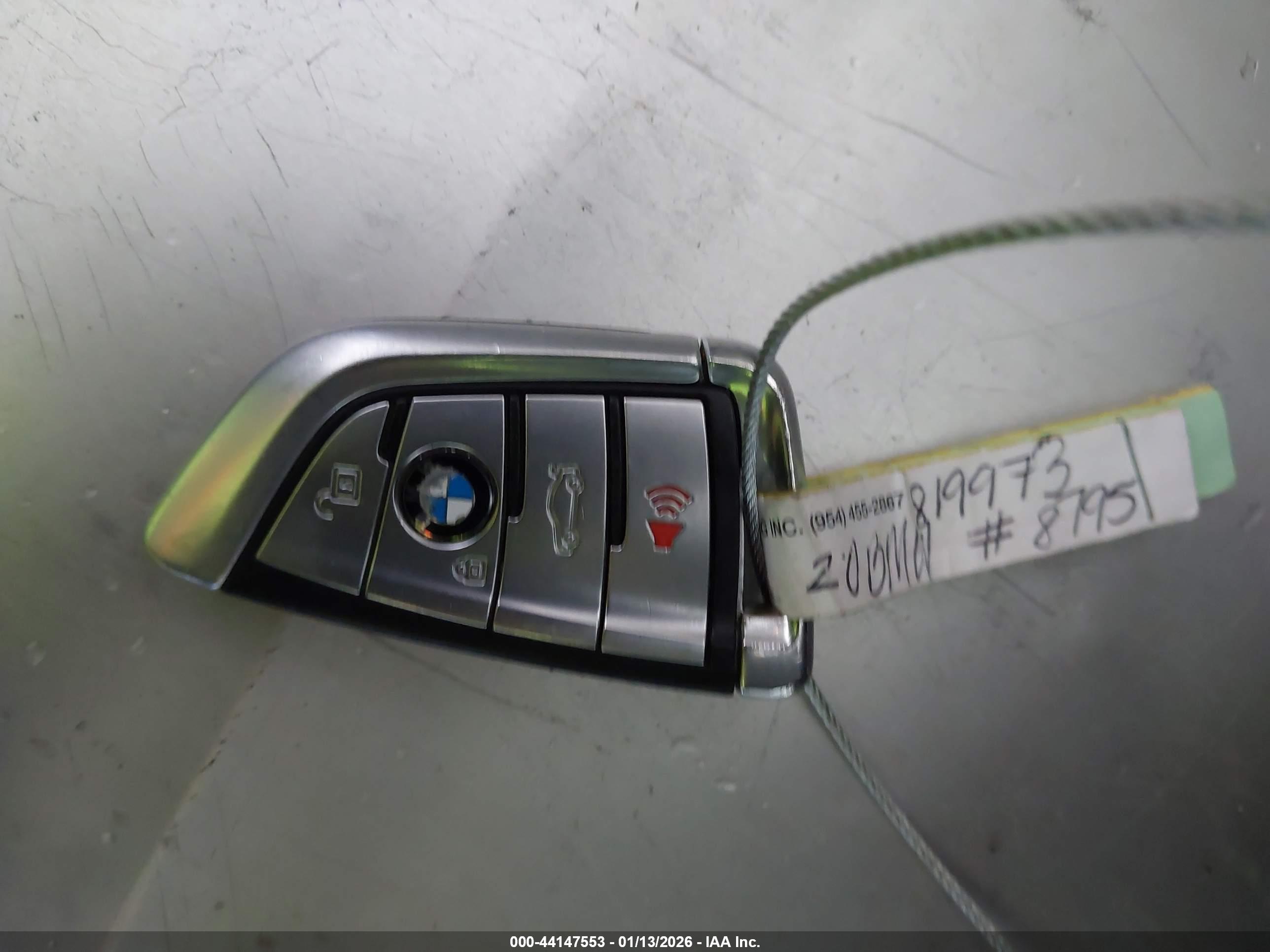 BMW M5 image 11