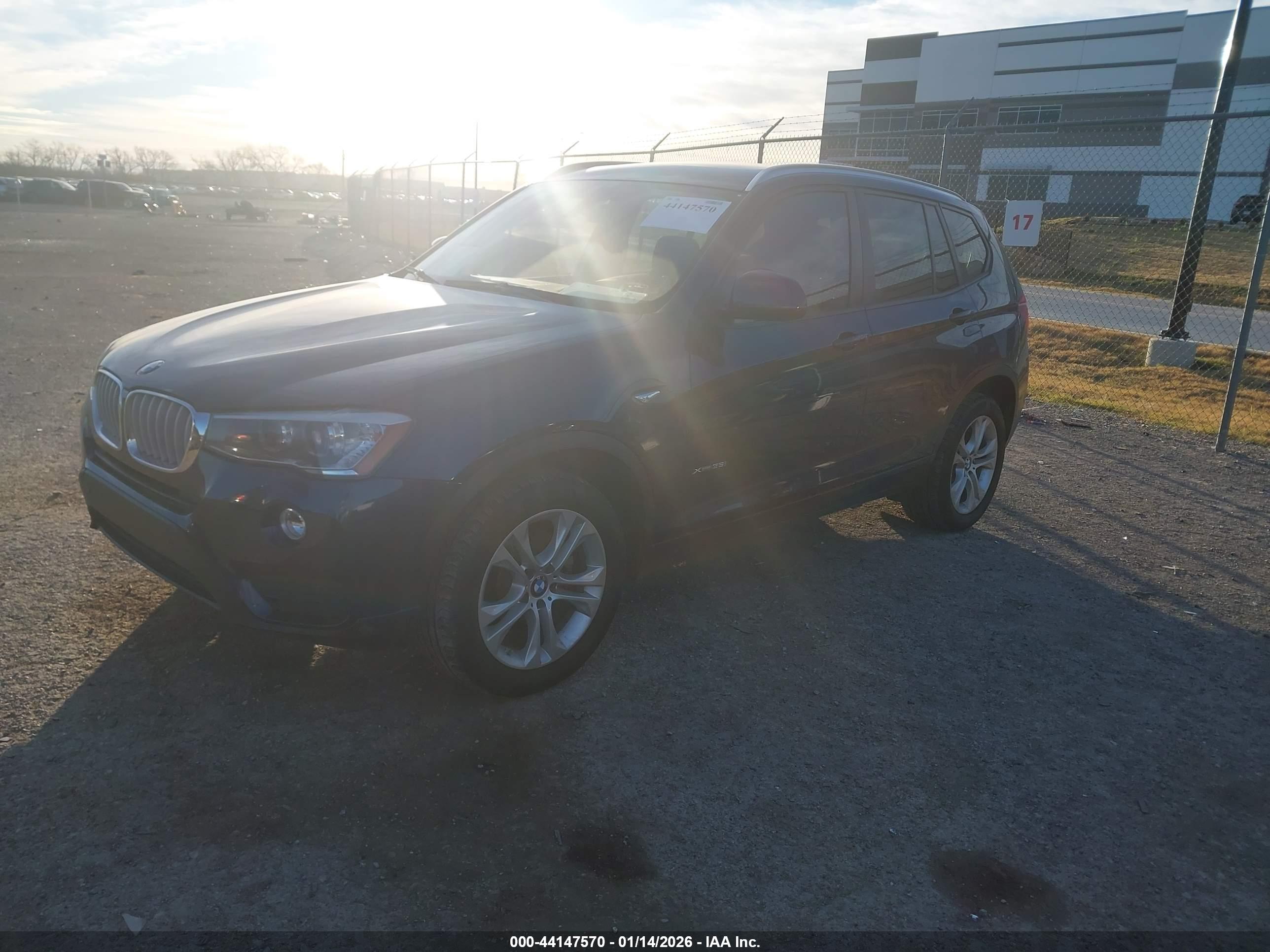 BMW X3 image 2