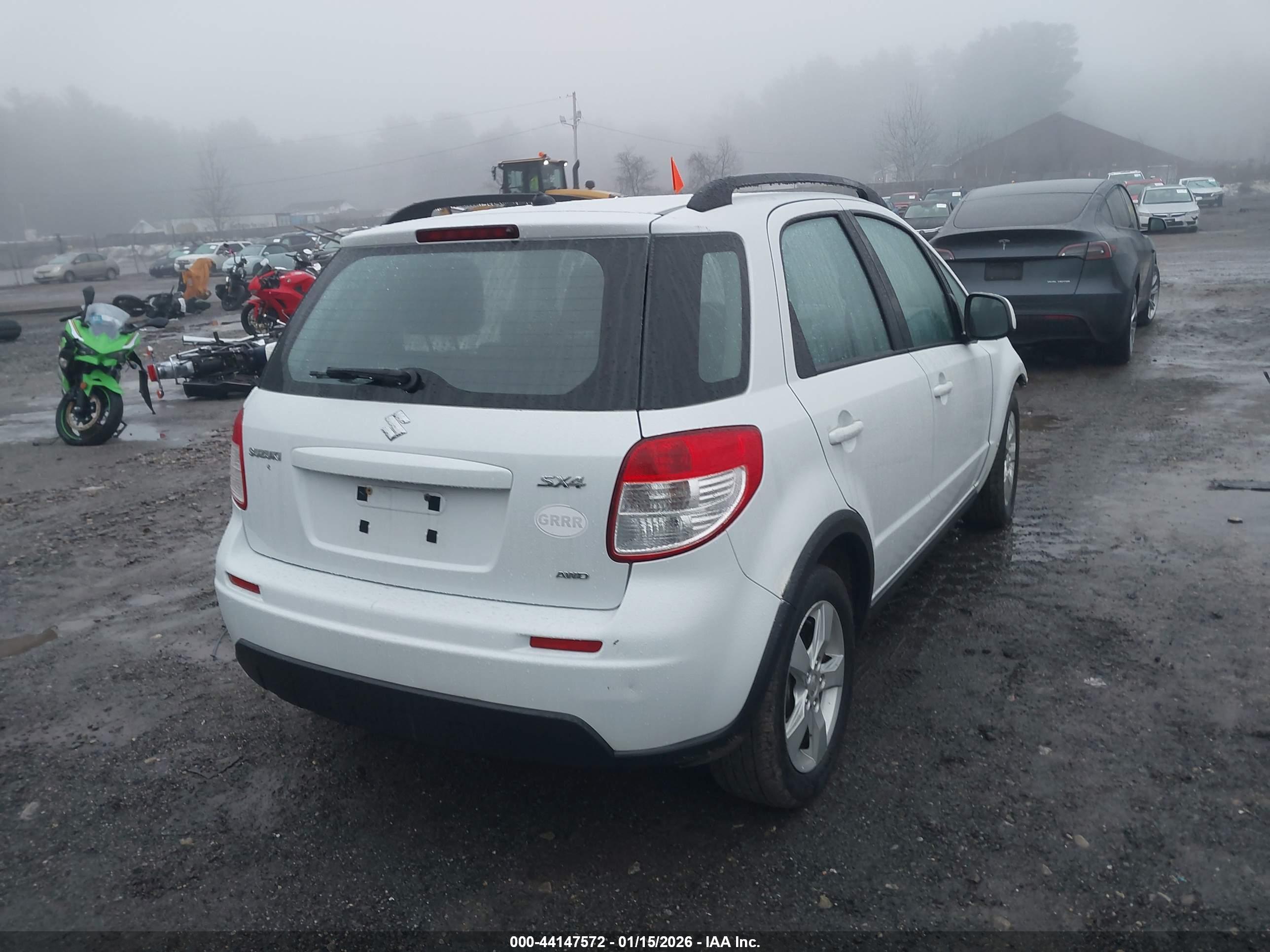 SUZUKI SX4 image 4