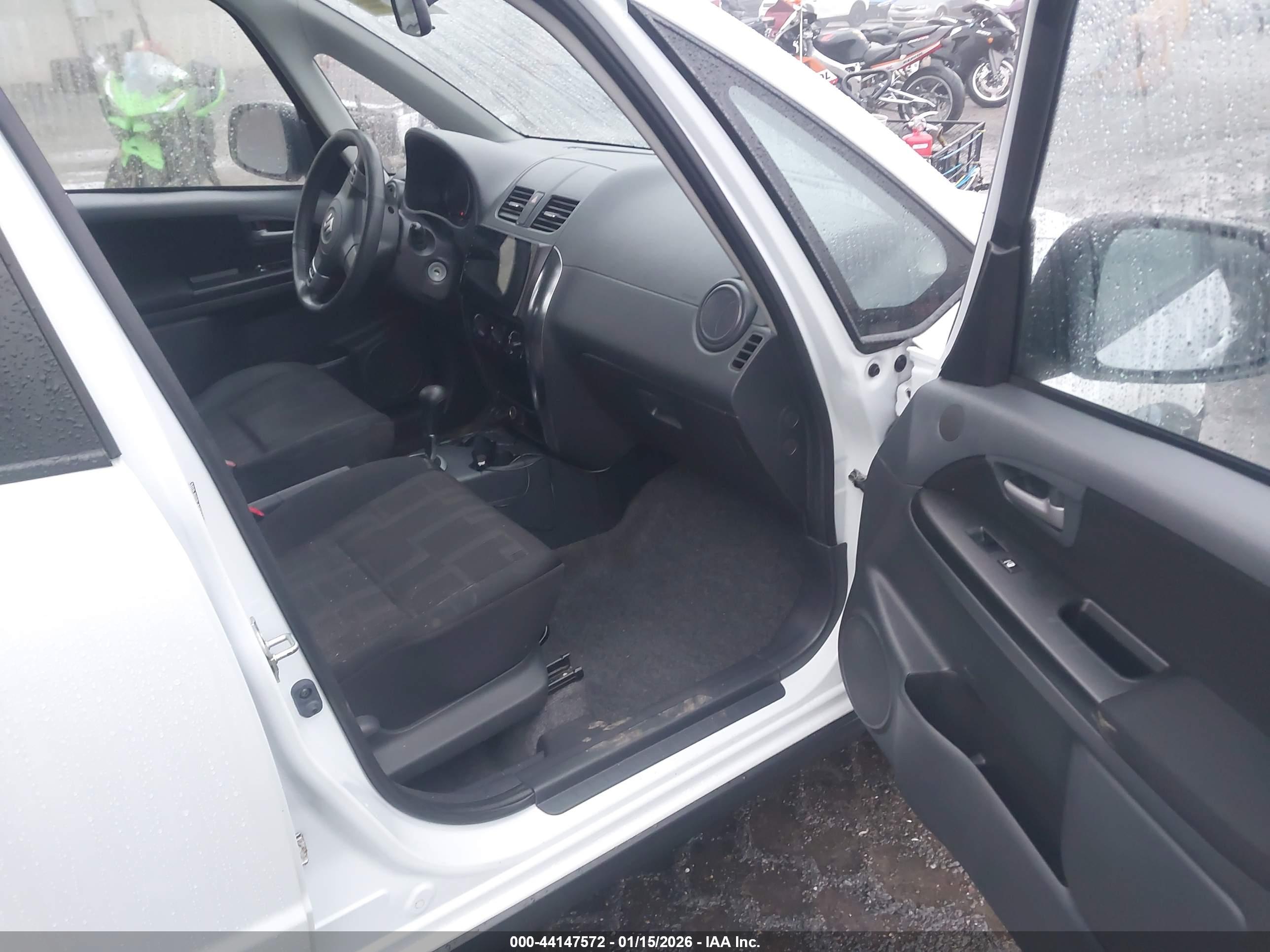 SUZUKI SX4 image 5