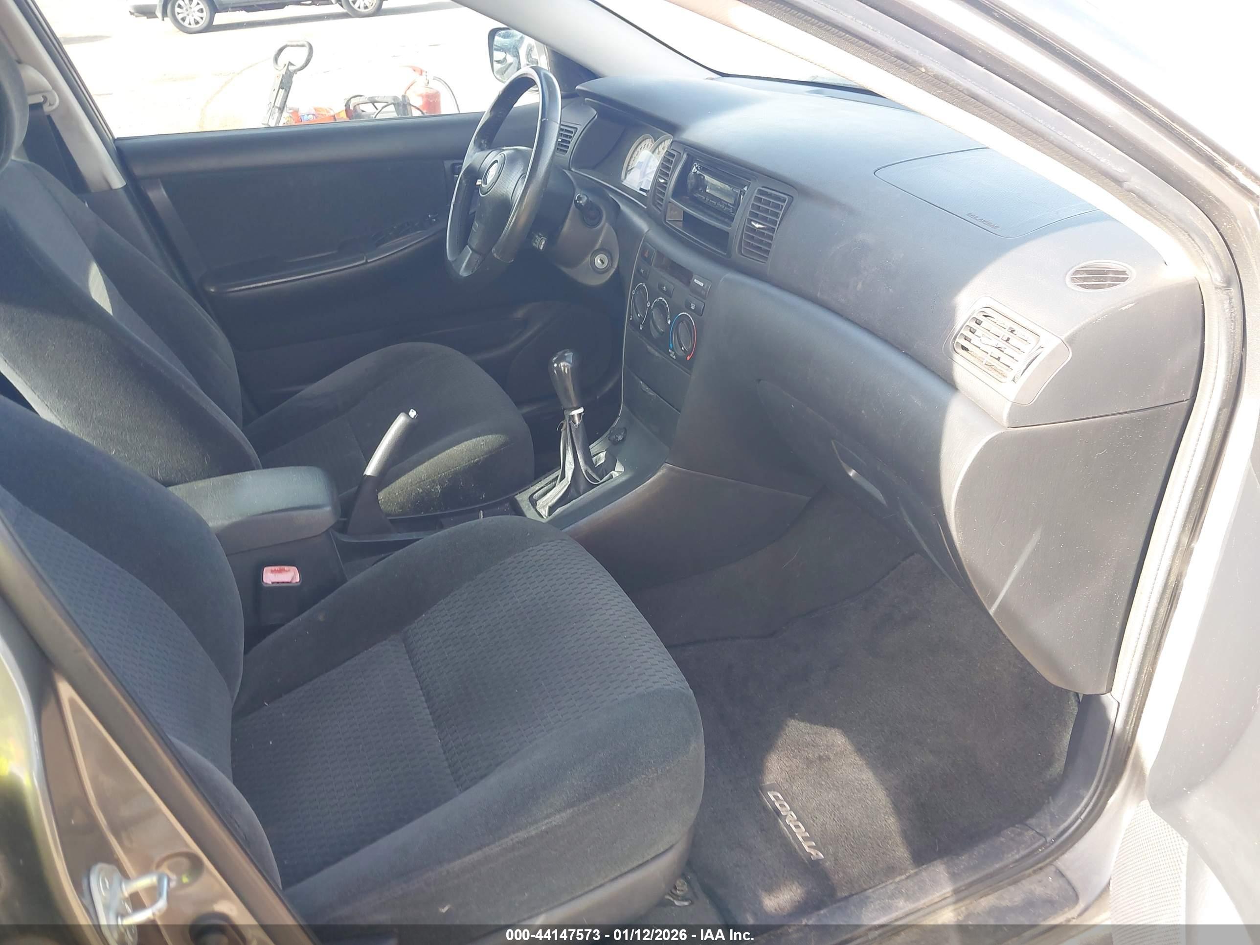 TOYOTA COROLLA image 5