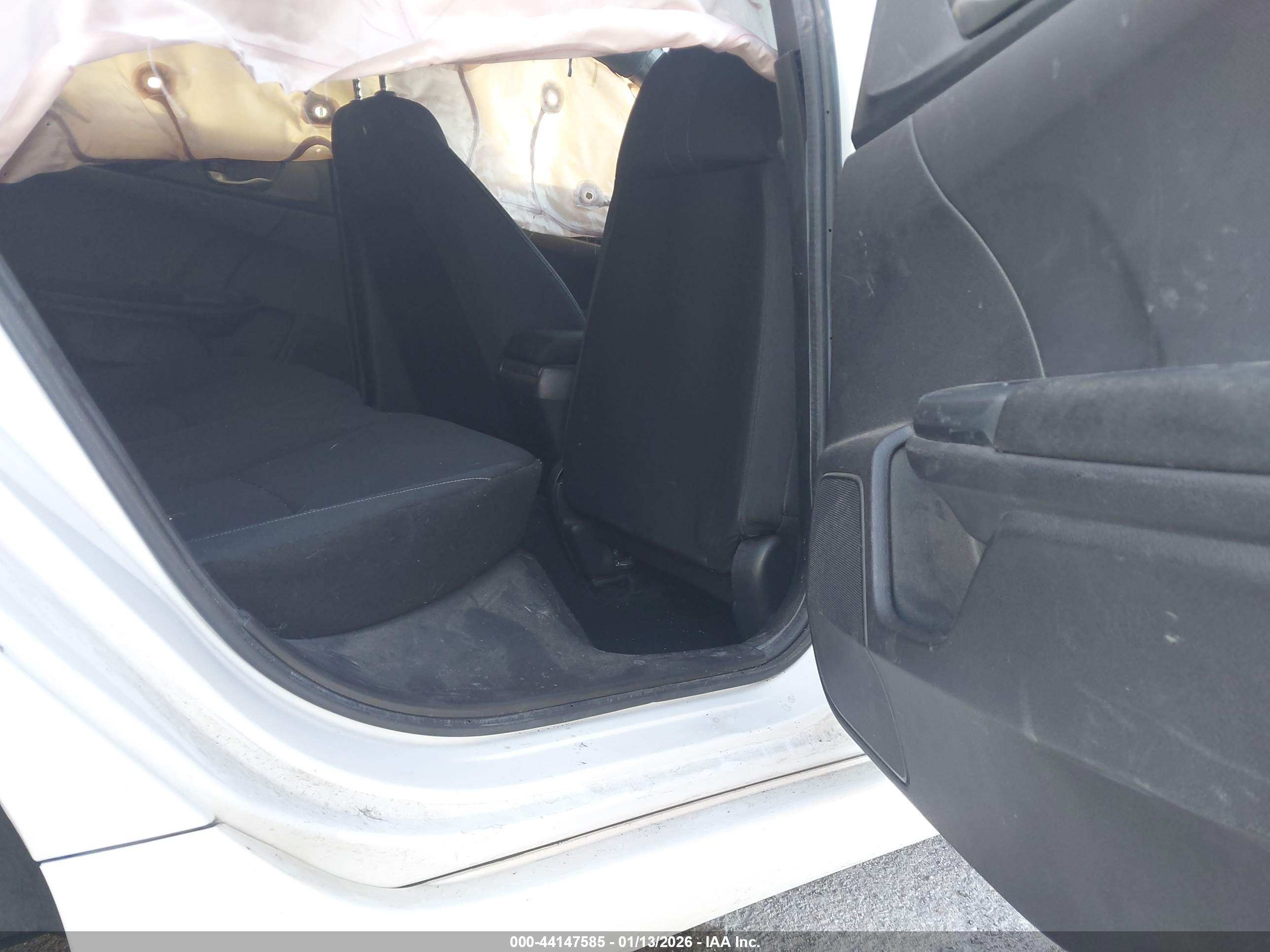 HONDA CIVIC image 8