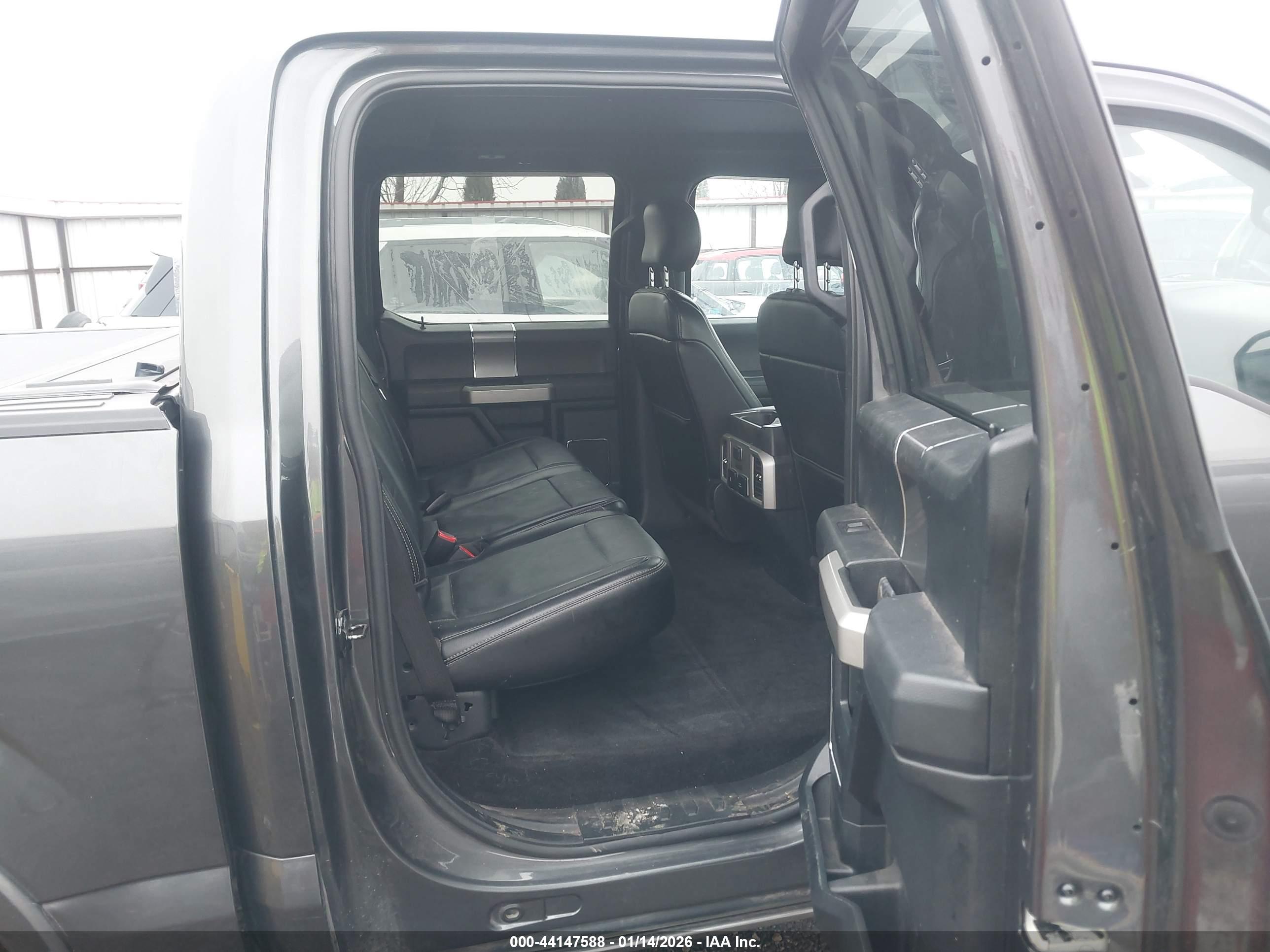 FORD F-150 image 8