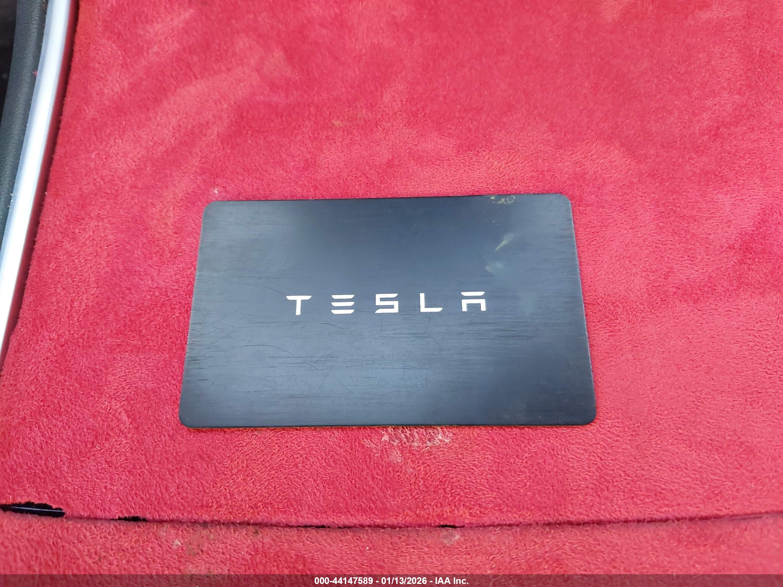 TESLA MODEL image 11