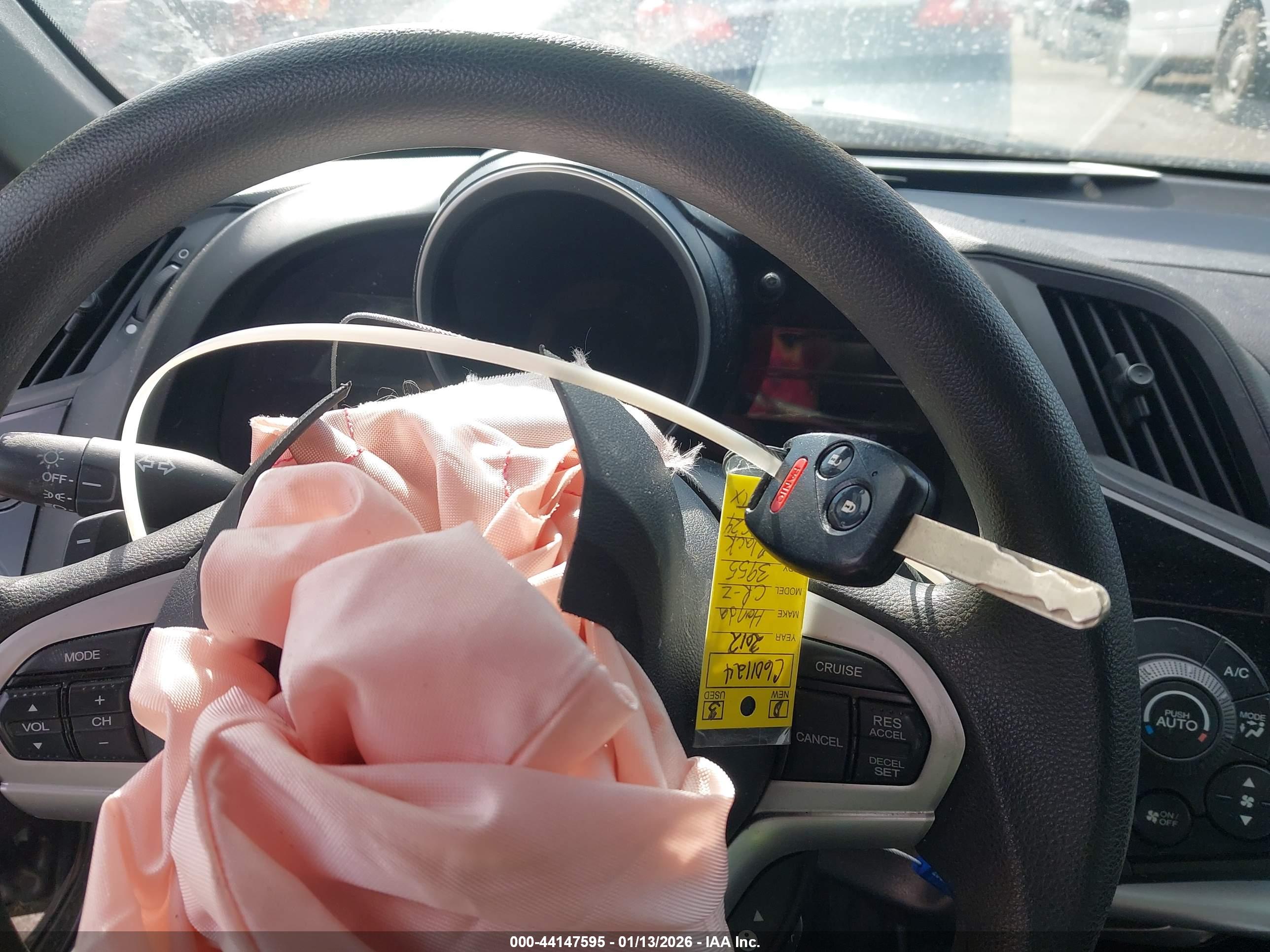 HONDA CR-Z image 11