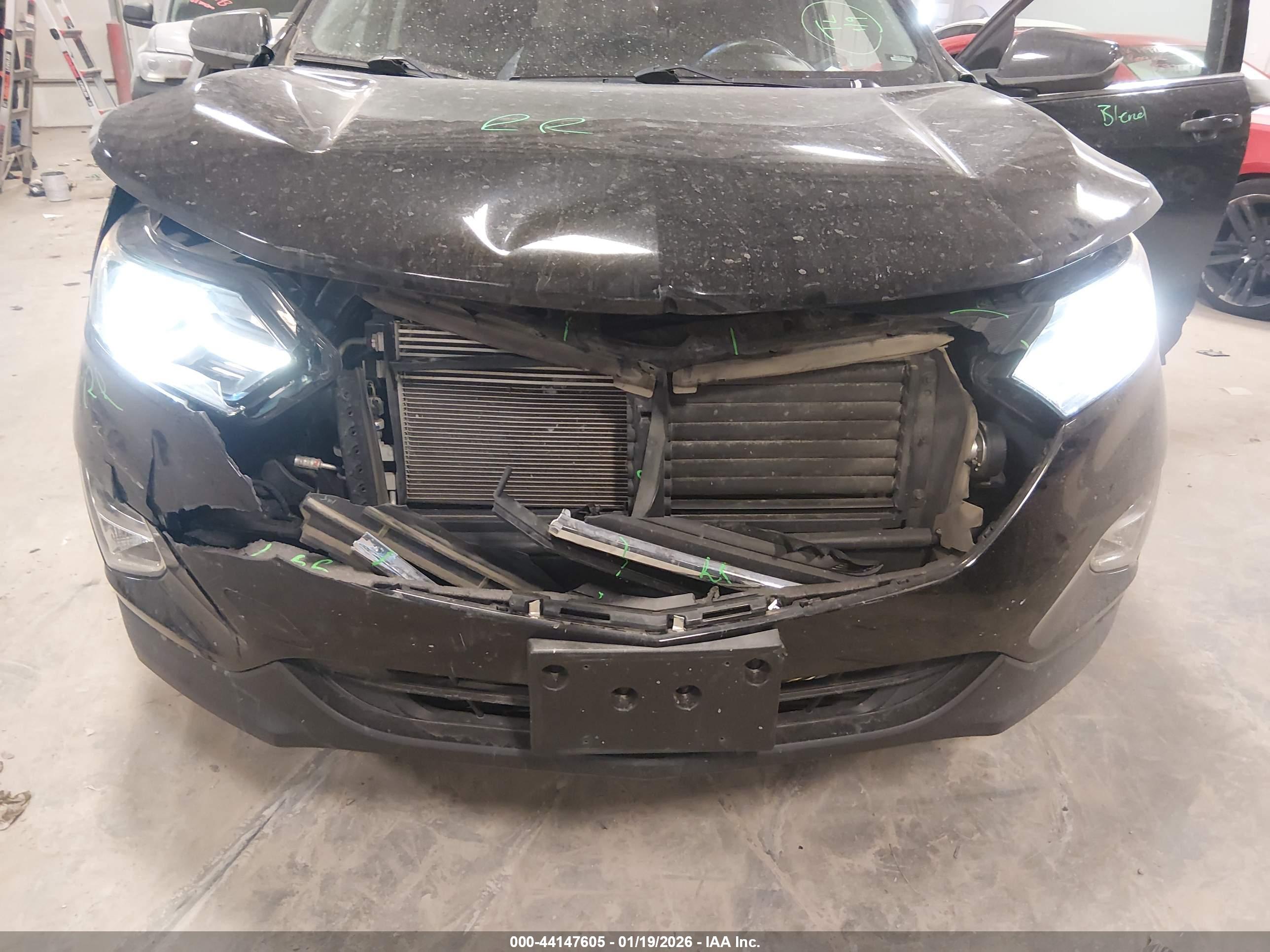 CHEVROLET EQUINOX image 6