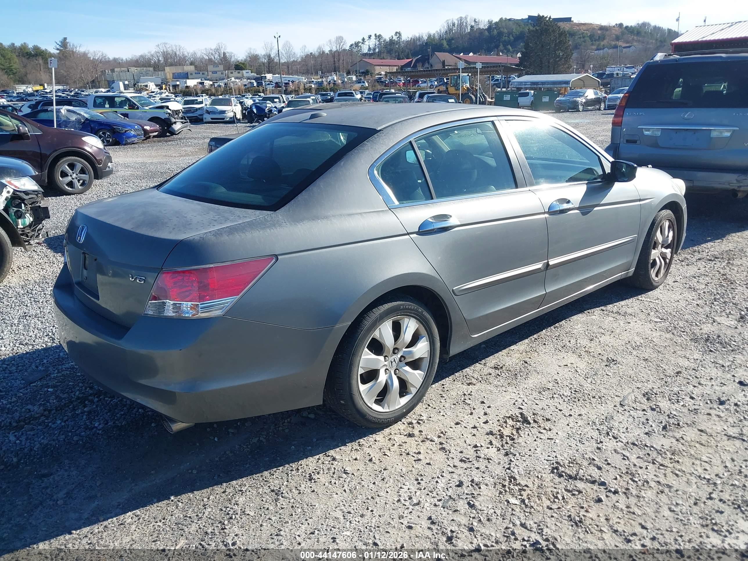 HONDA ACCORD image 4