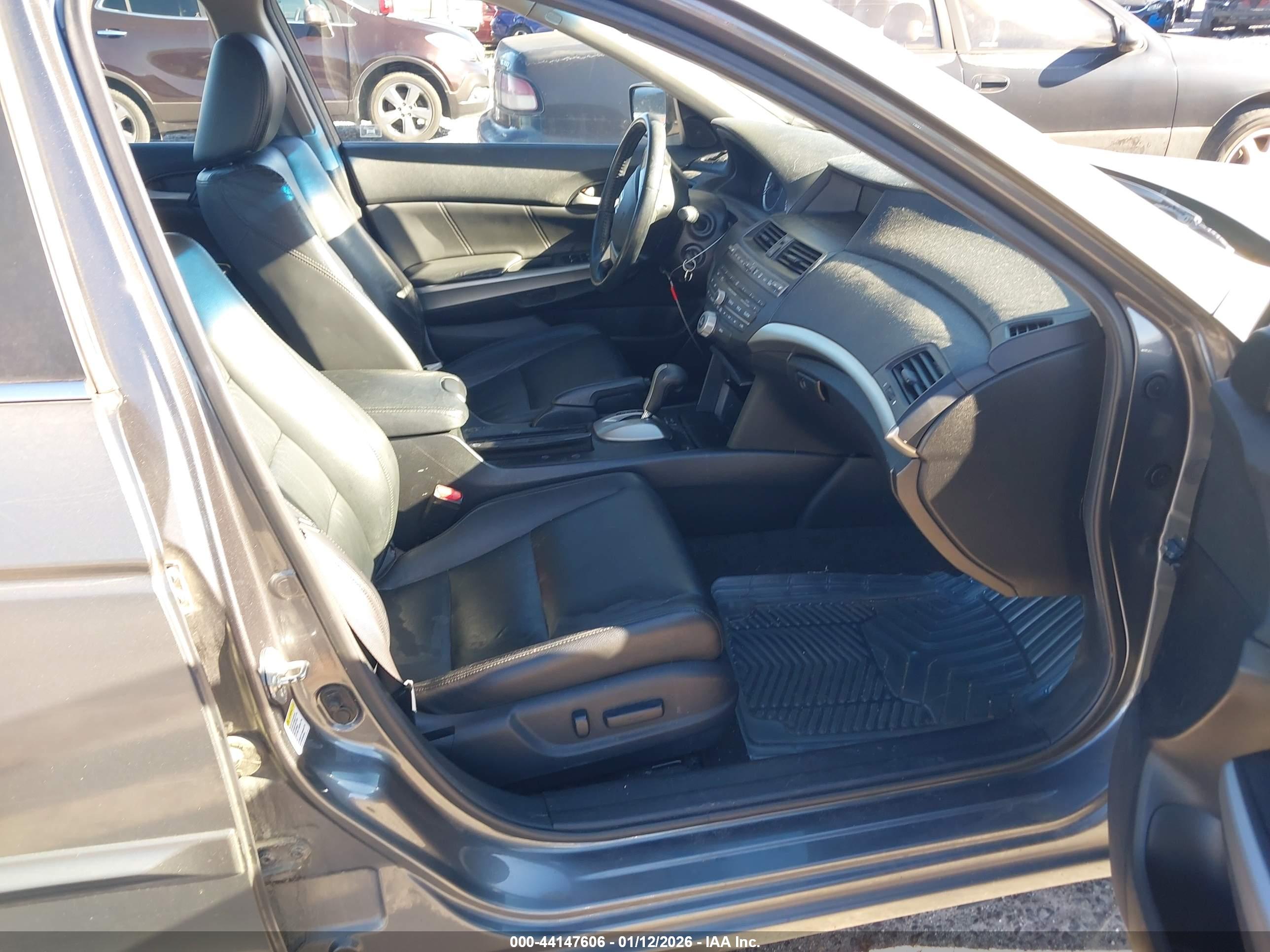 HONDA ACCORD image 5