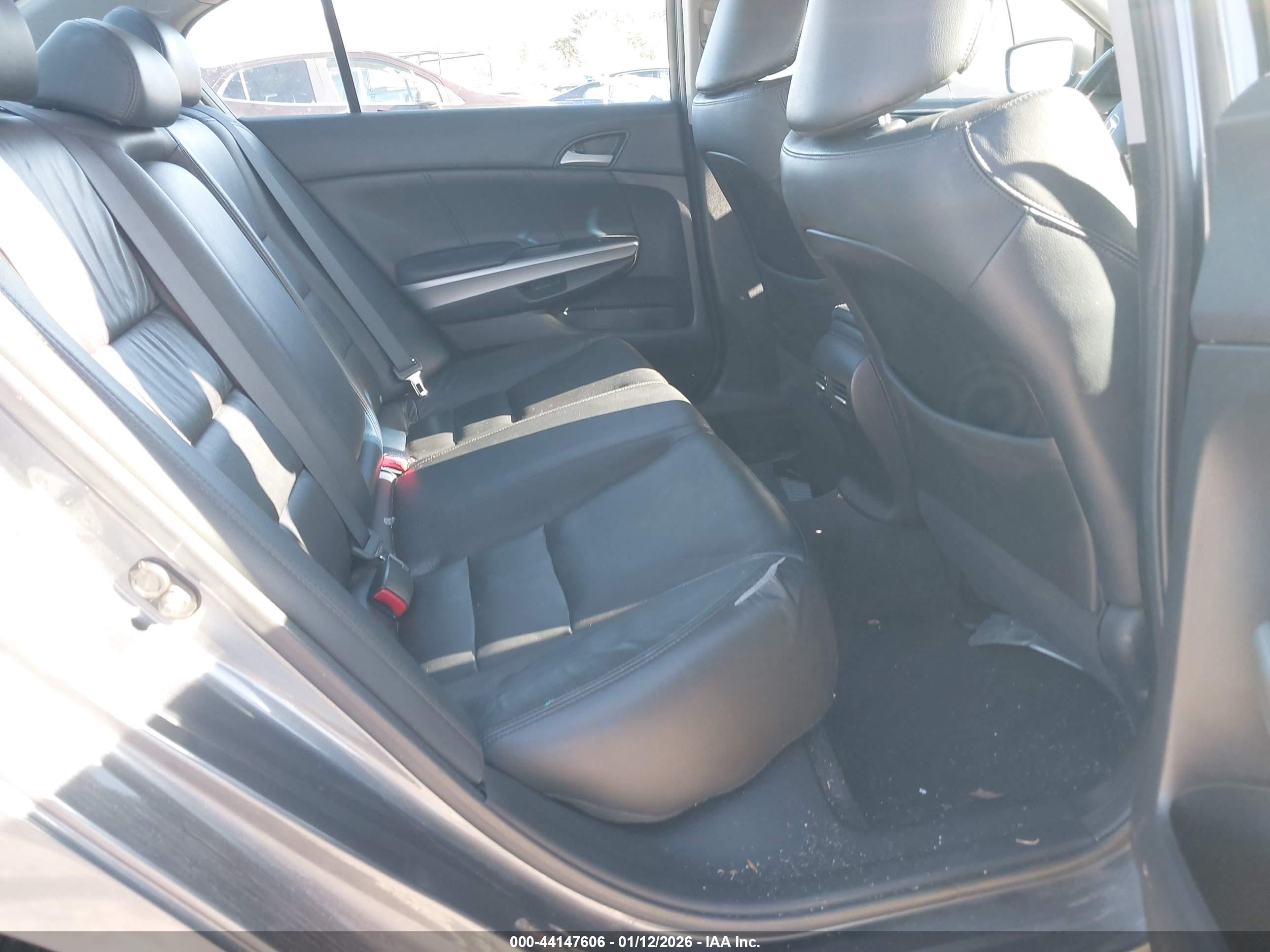 HONDA ACCORD image 8