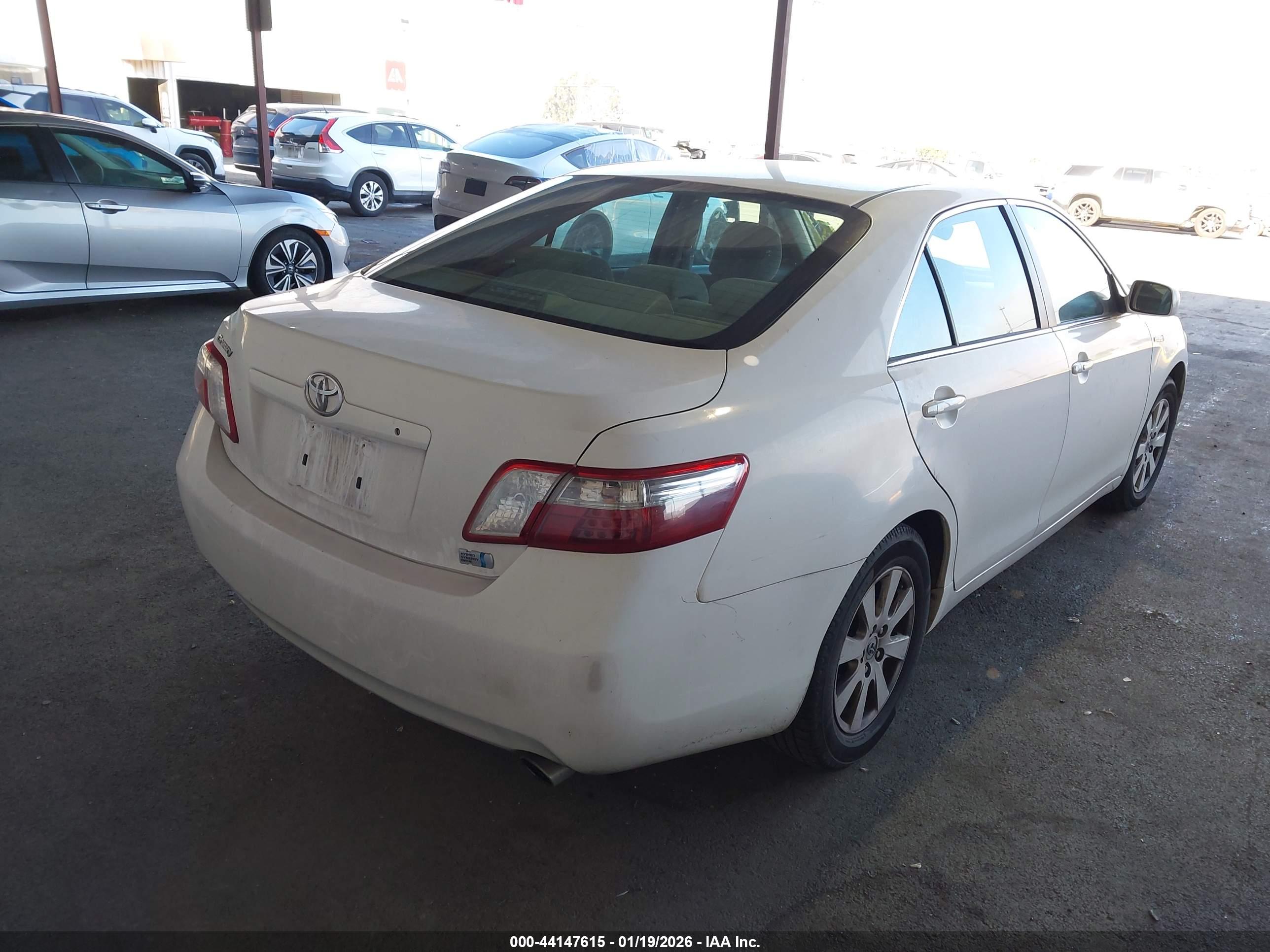 TOYOTA CAMRY image 4