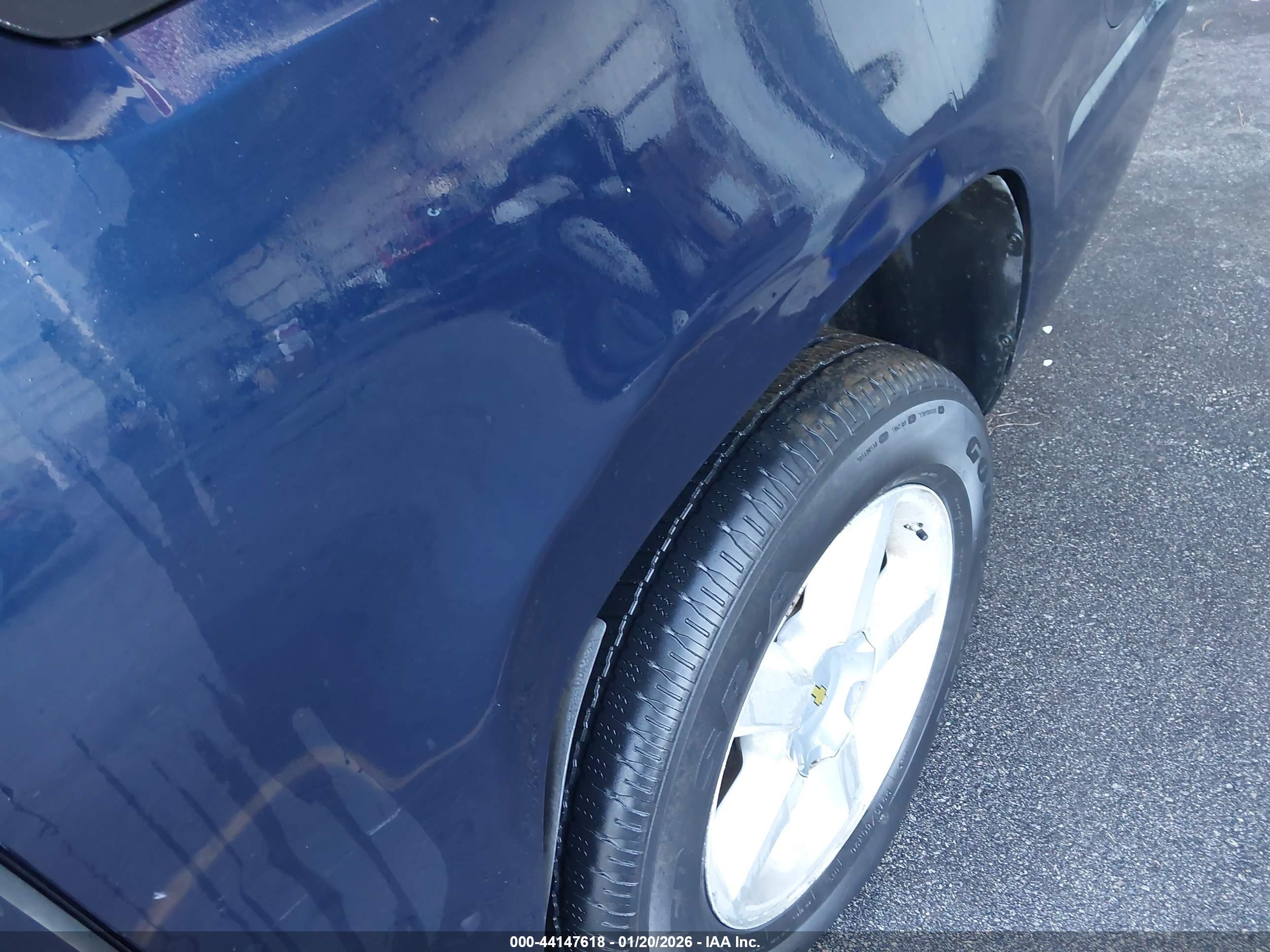 CHEVROLET AVALANCHE image 6