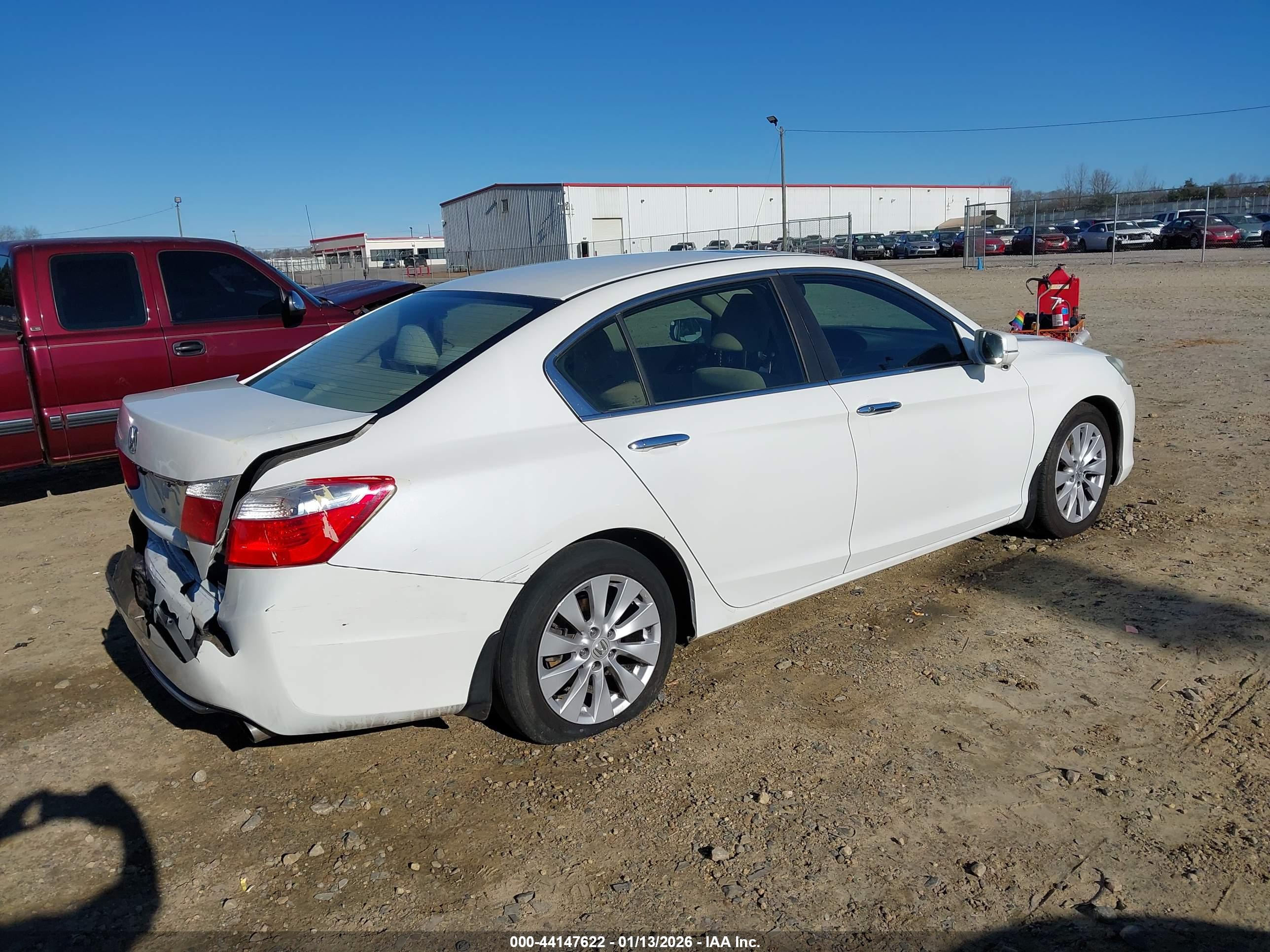 HONDA ACCORD image 4