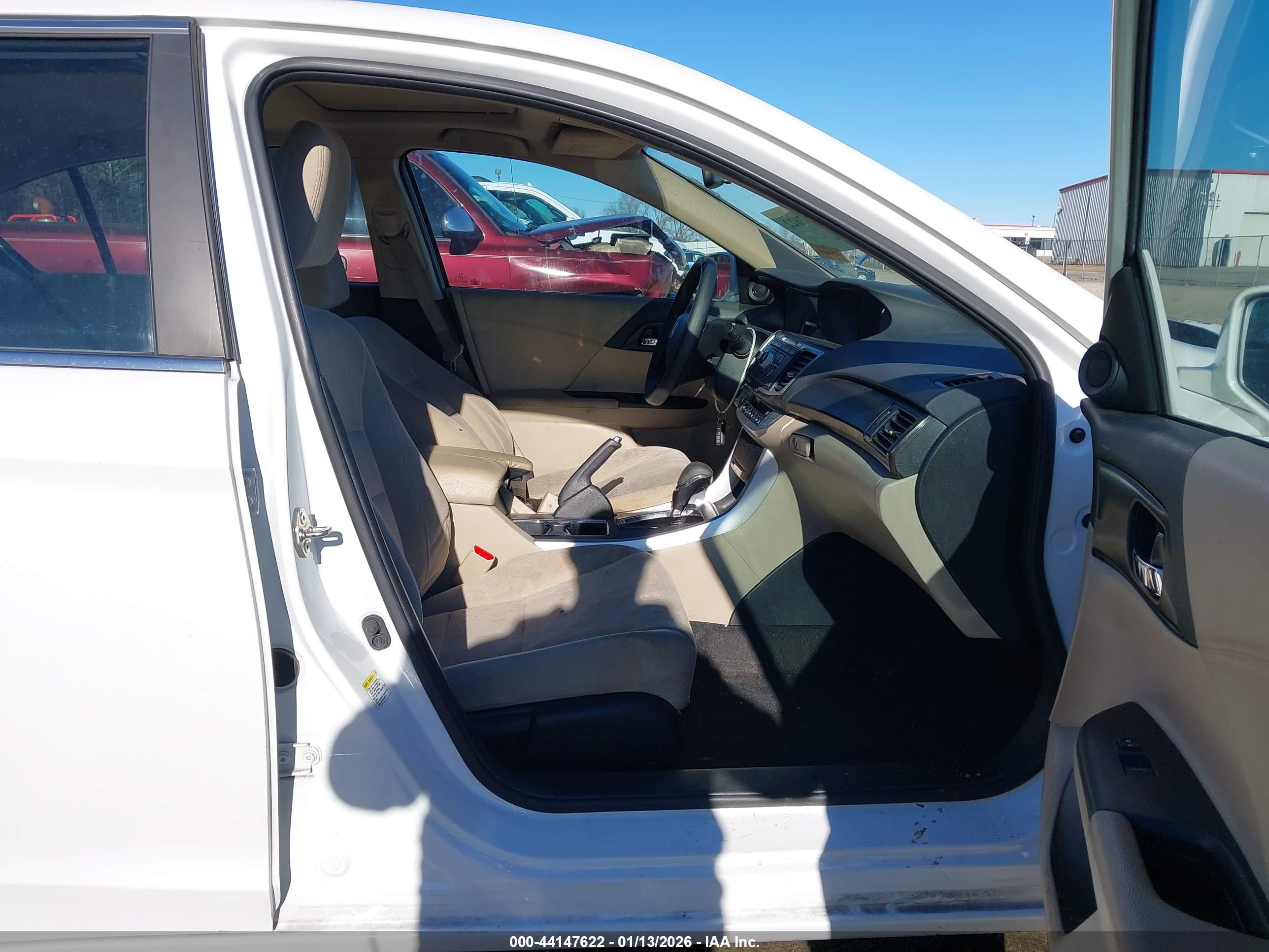 HONDA ACCORD image 5